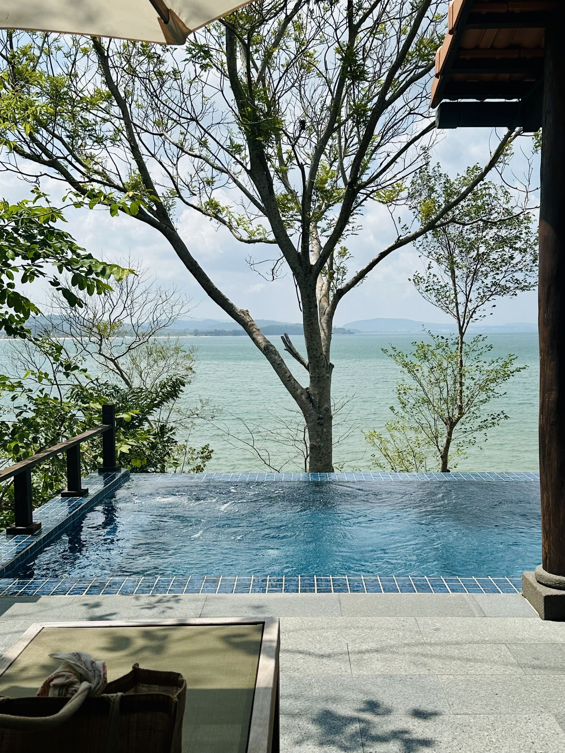 OCEAN POOL VILLA