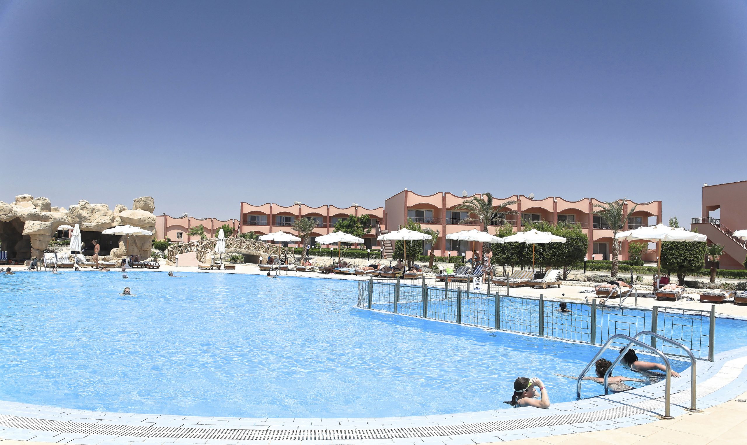Piscina deschisă
