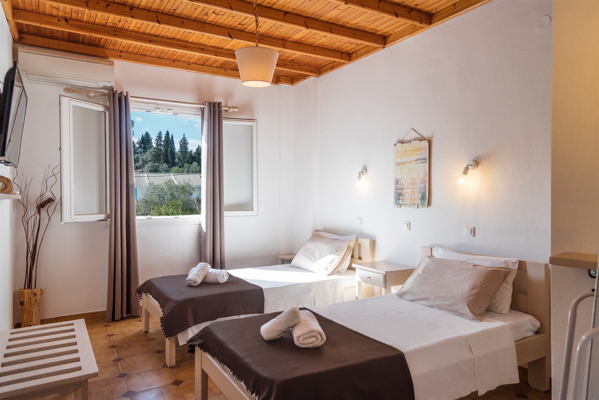 APARTMENT 2 BEDROOMS 4 PAX