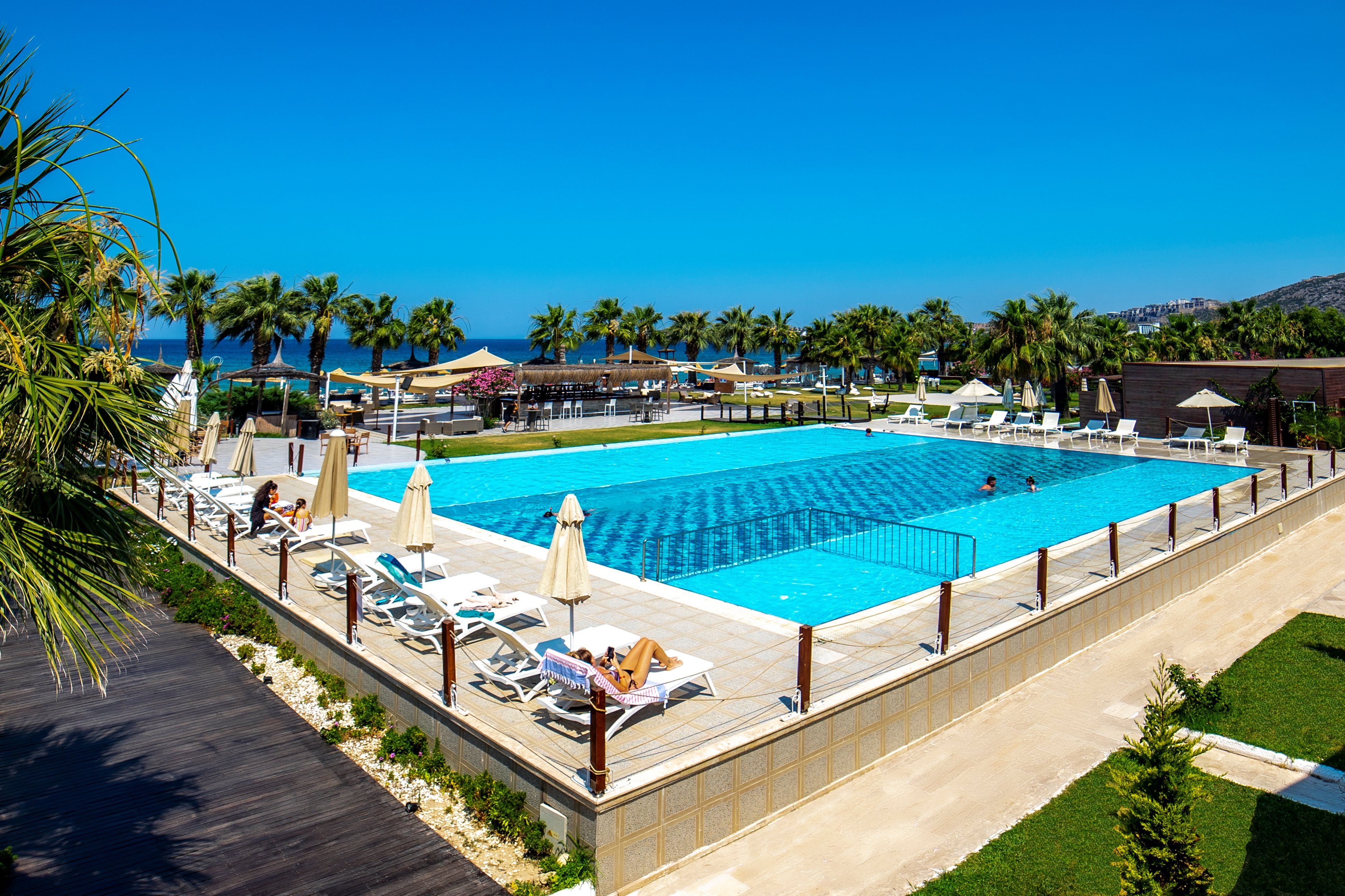 Piscina deschisă