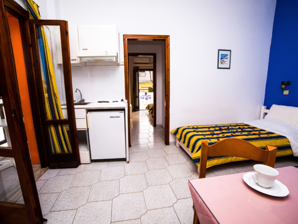 STANDARD APARTMENT