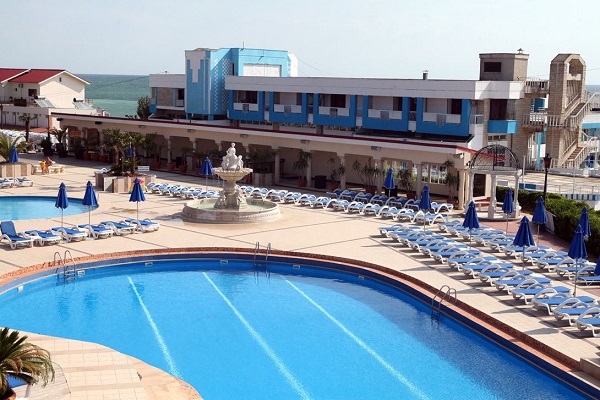Costinesti, Hotel Vox Maris Grand Resort, exterior, piscine.jpg