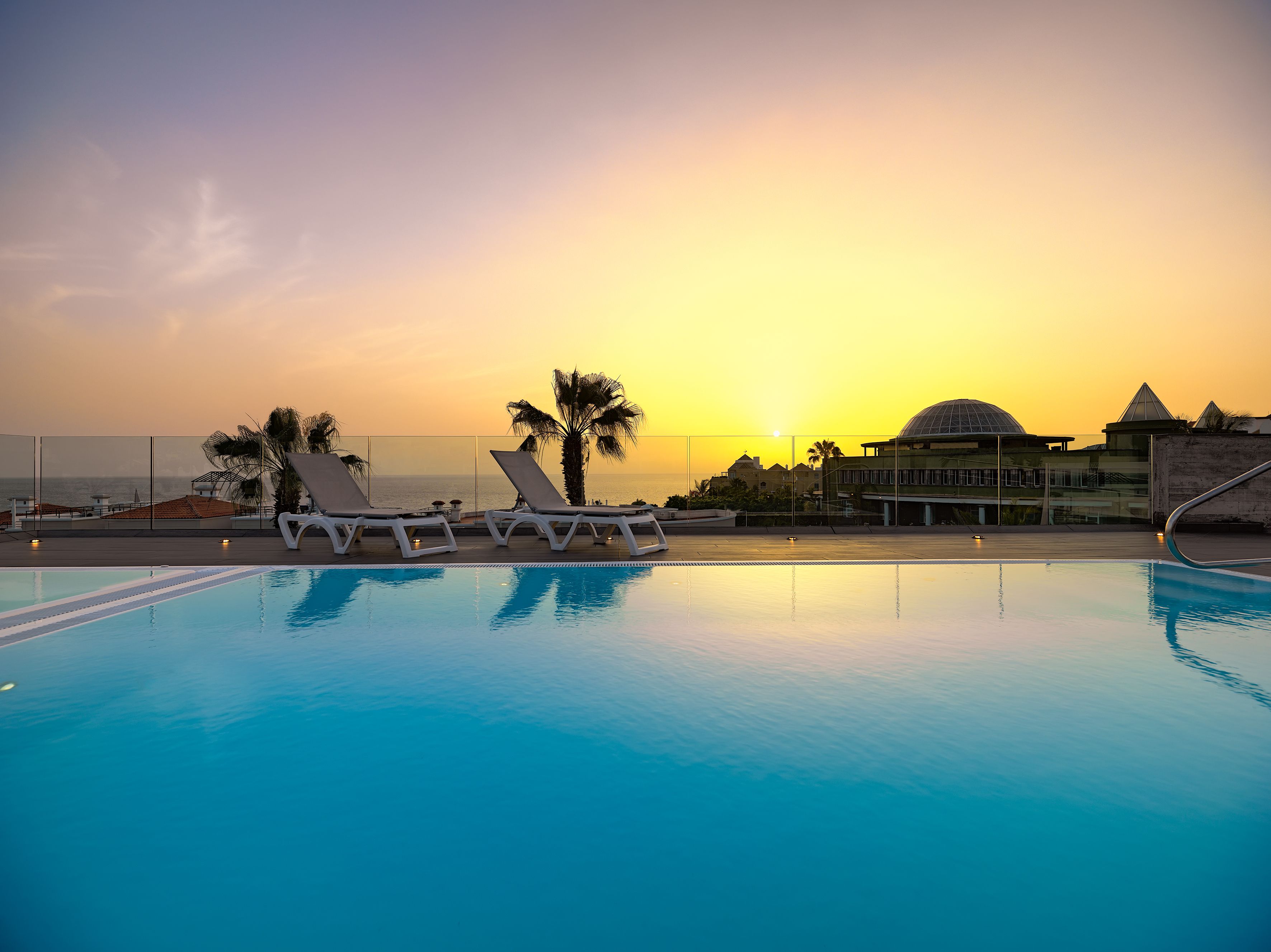 Piscina deschisă