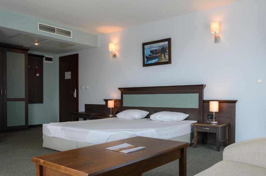 Standard FamilyRoom (Balcony)