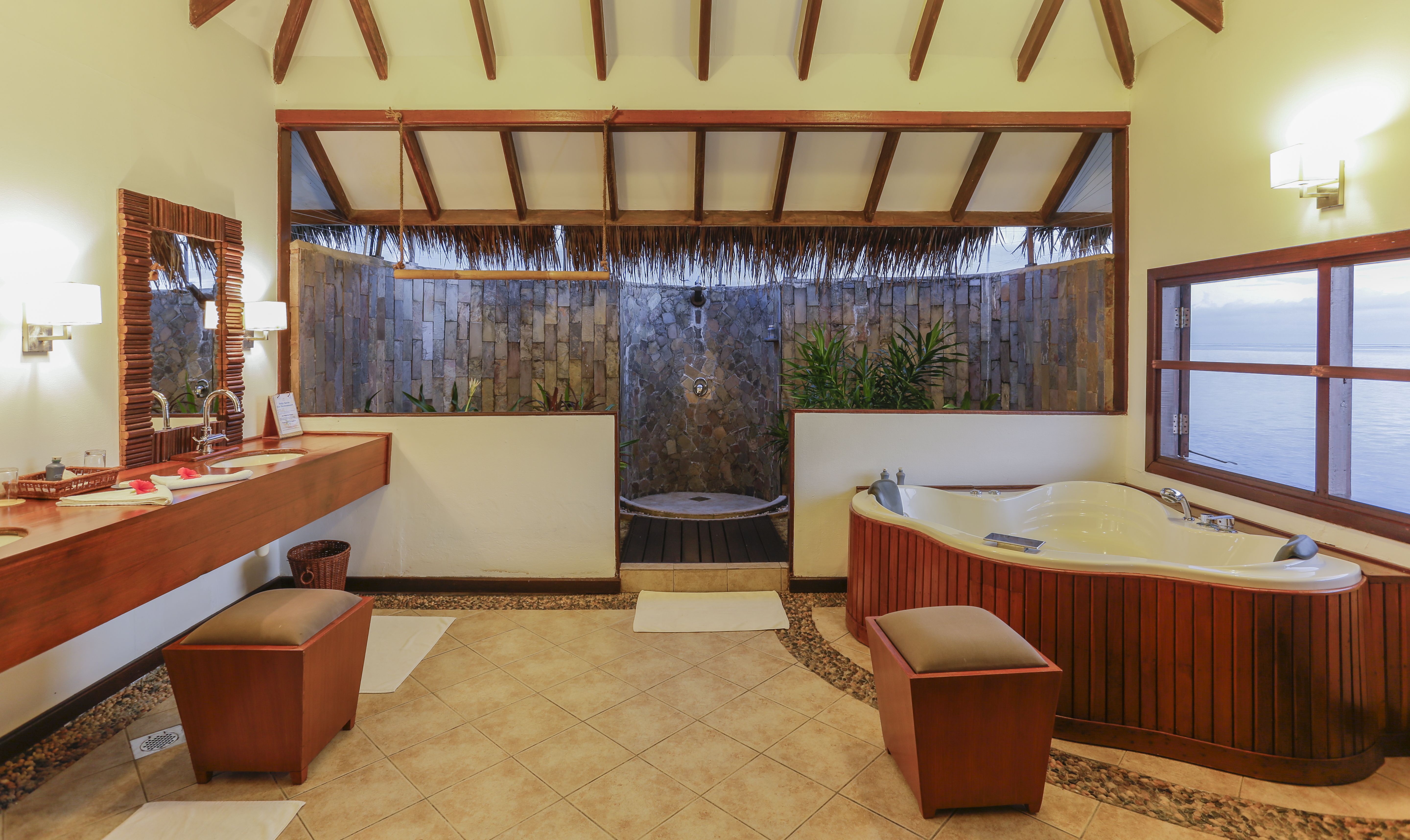 Lagoon Suites