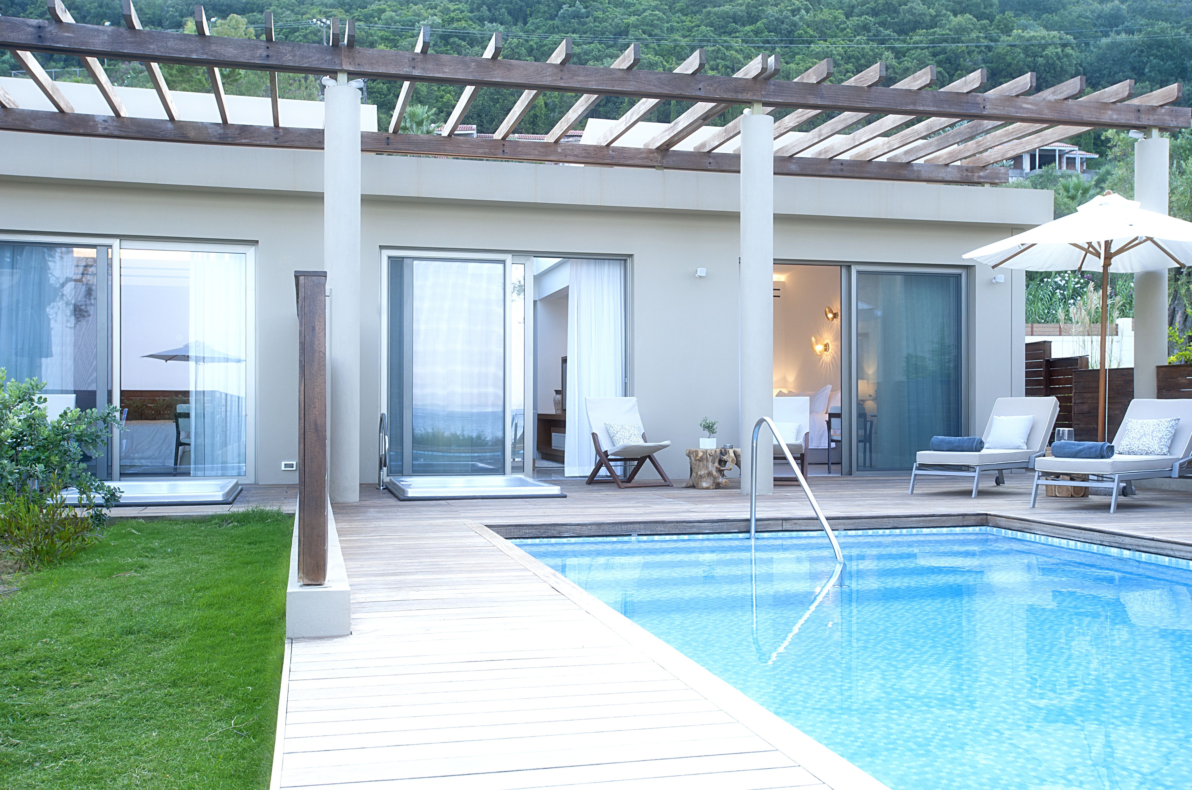 Grand Pavilion Sea View with Jacuzzi and Private Pool