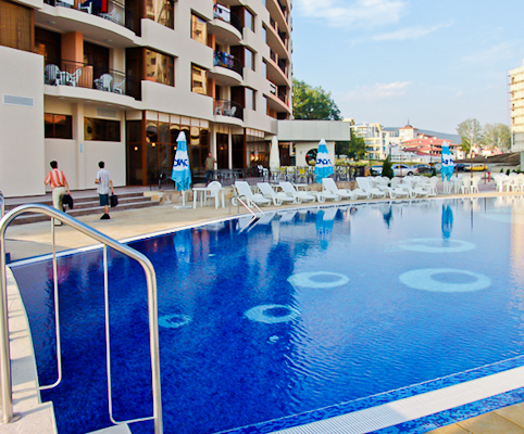 Sunny Beach, Poseidon Apart-Hotel, piscina exterioara.jpg