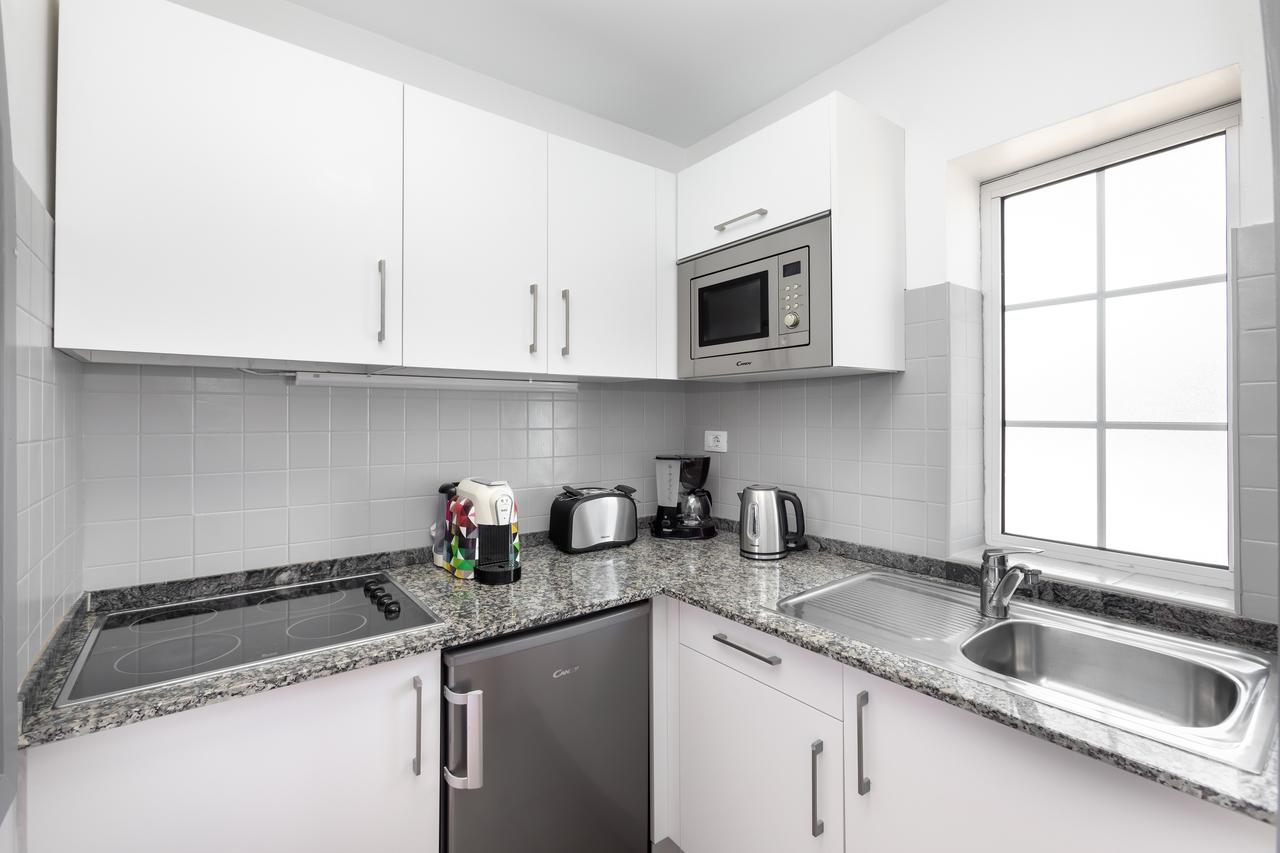 APARTMENT ONE BEDROOM WITH TERRACE