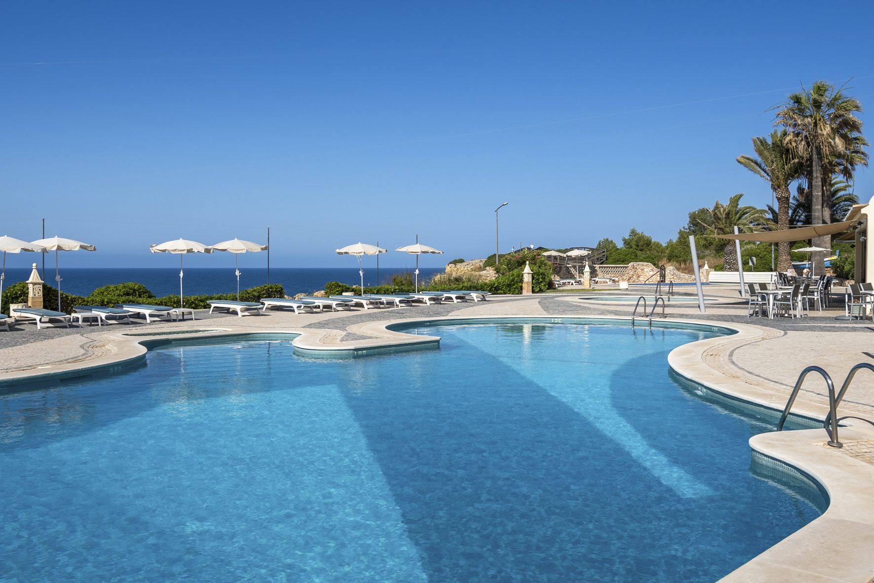 Piscina deschisă