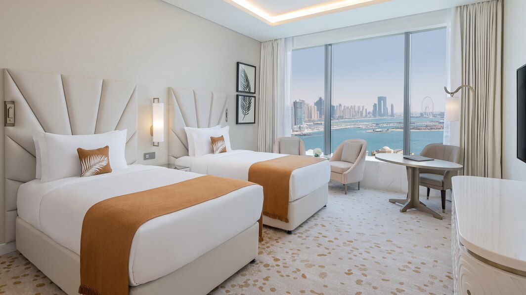Grand Deluxe Twin Room