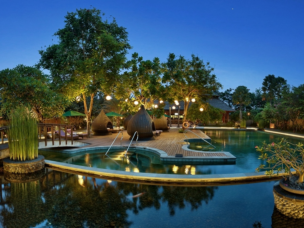 Piscina deschisă