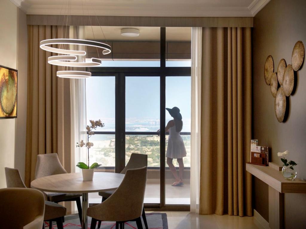 GRAND SUITE SEA VIEW