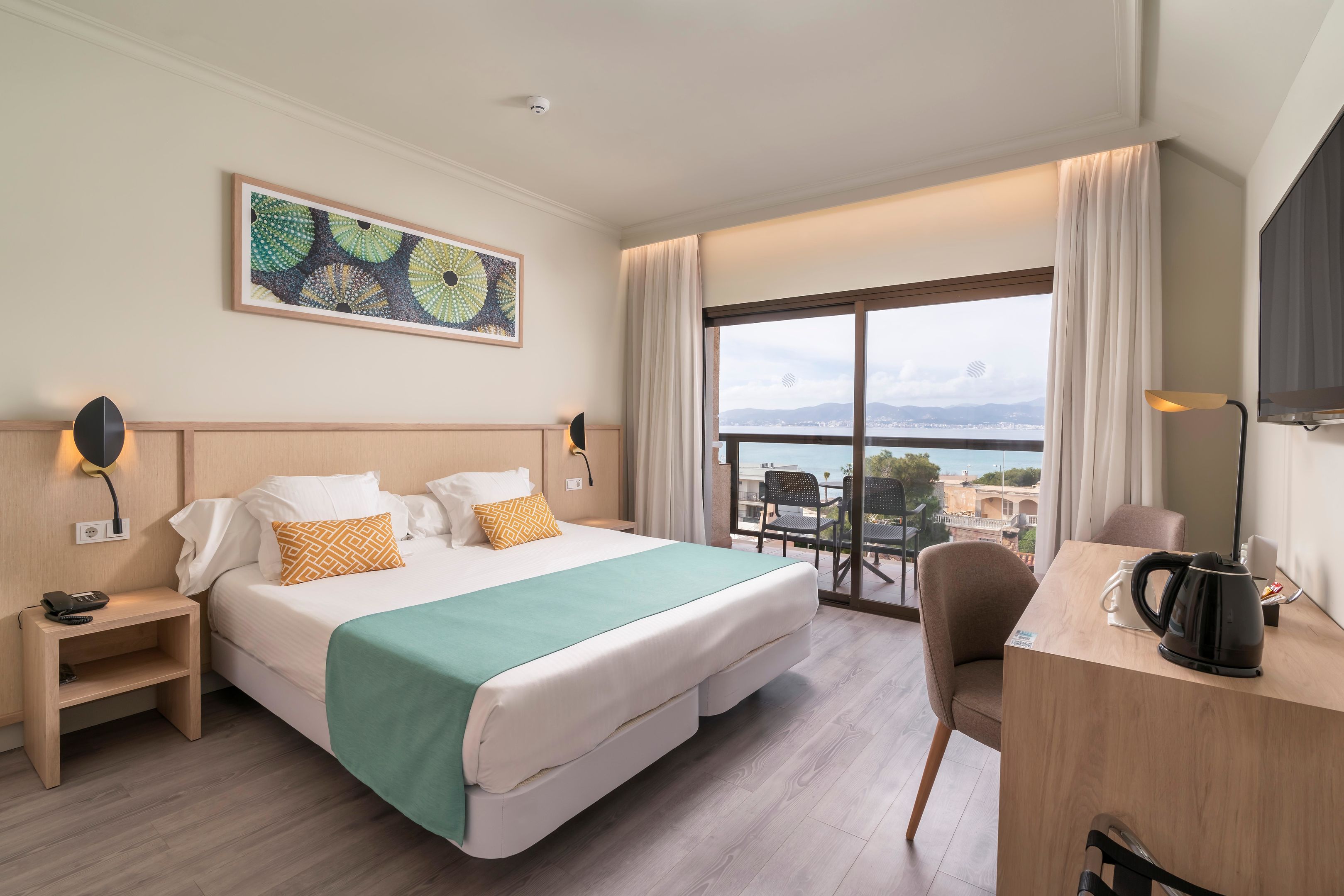 DOUBLE ROOM SEAVIEW WITH BALCONY