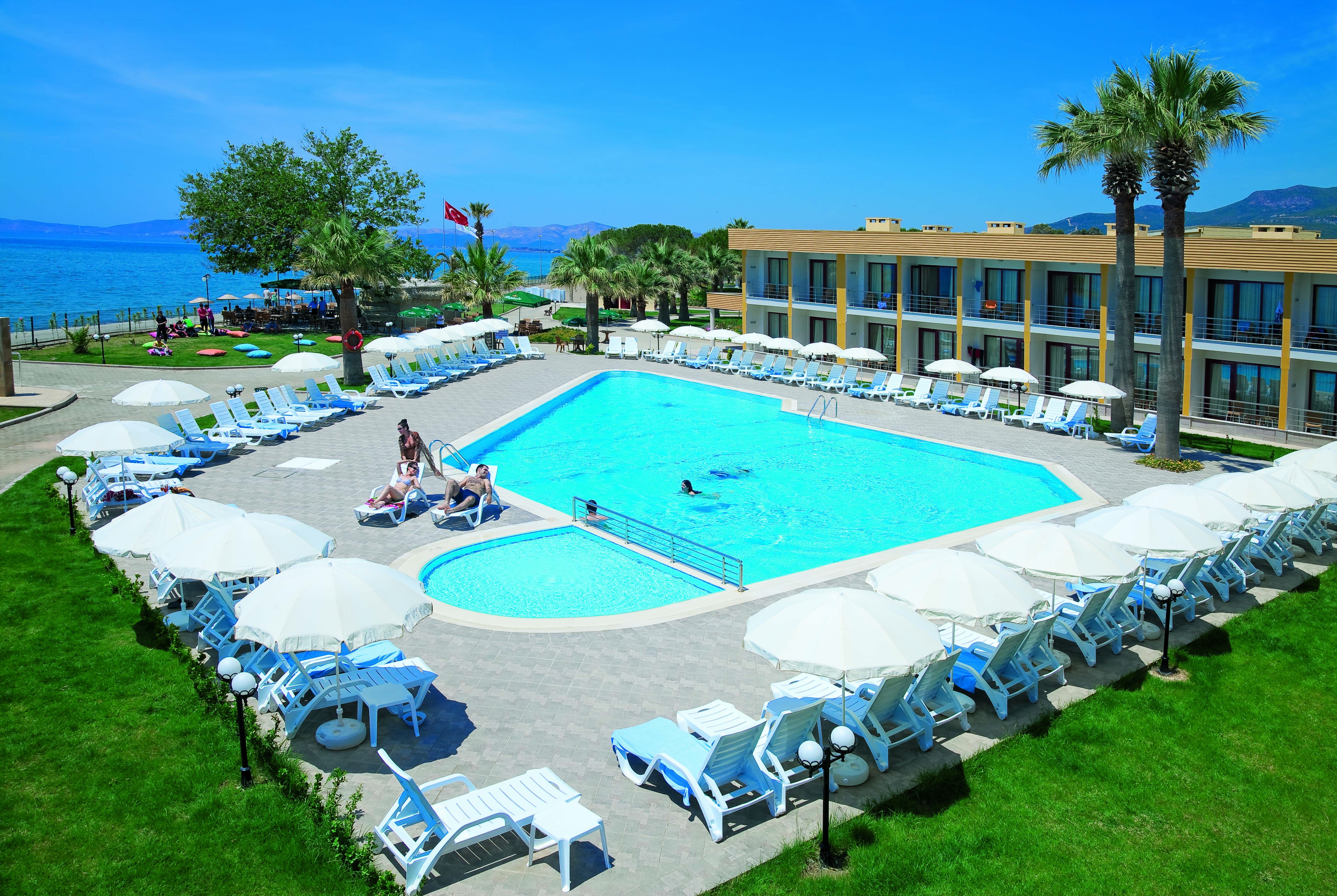 Piscina deschisă