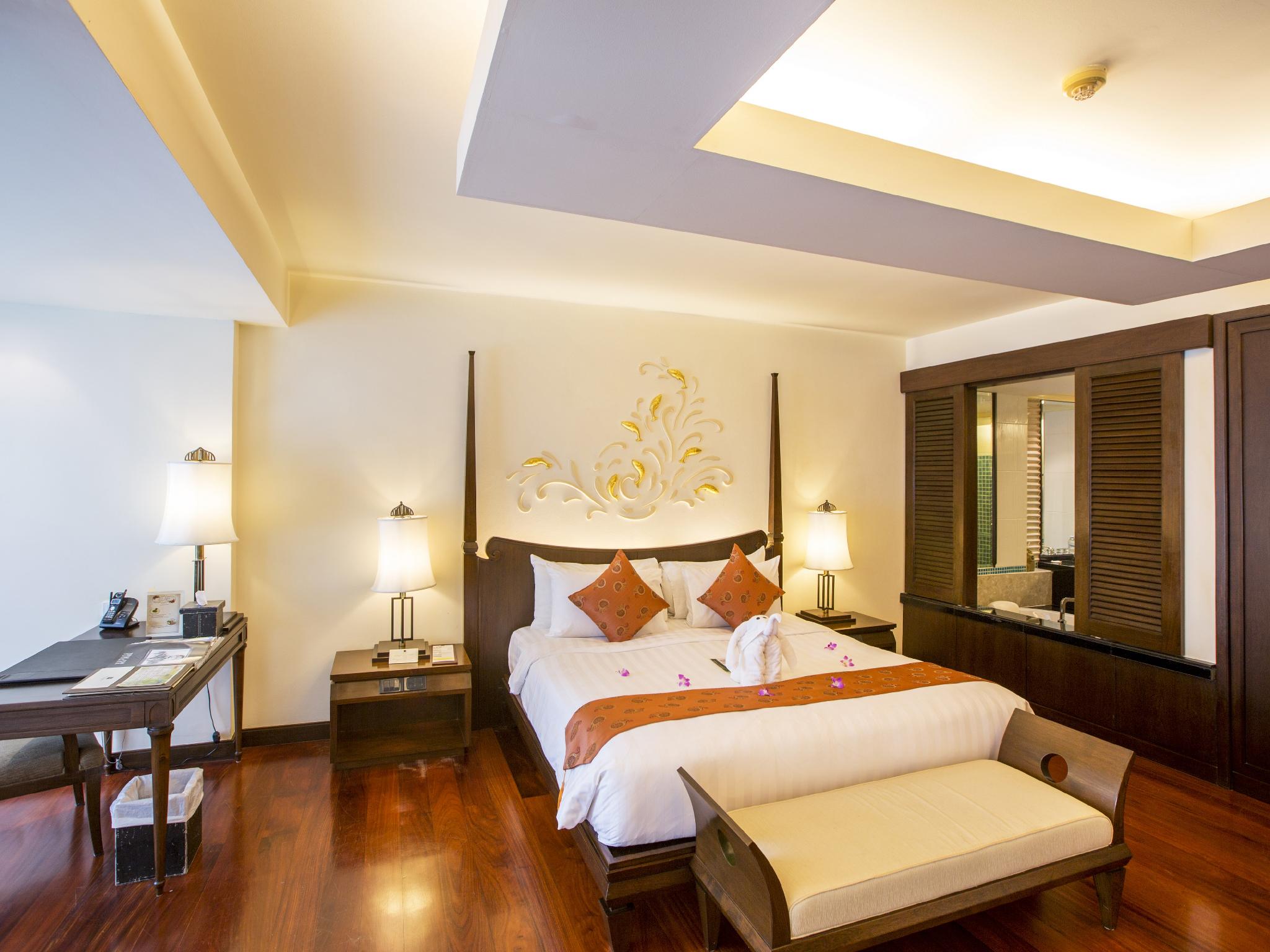 1 Bedroom Suite