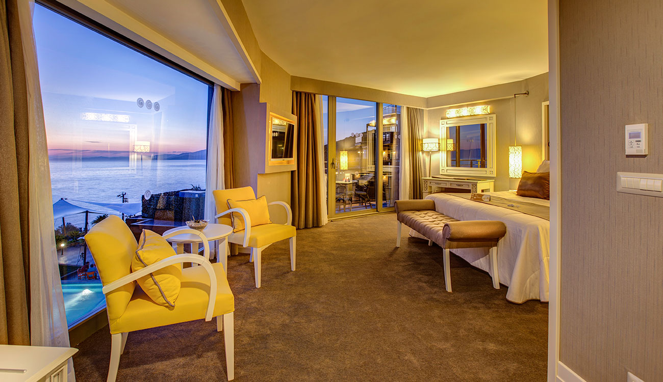 standard sea view room 