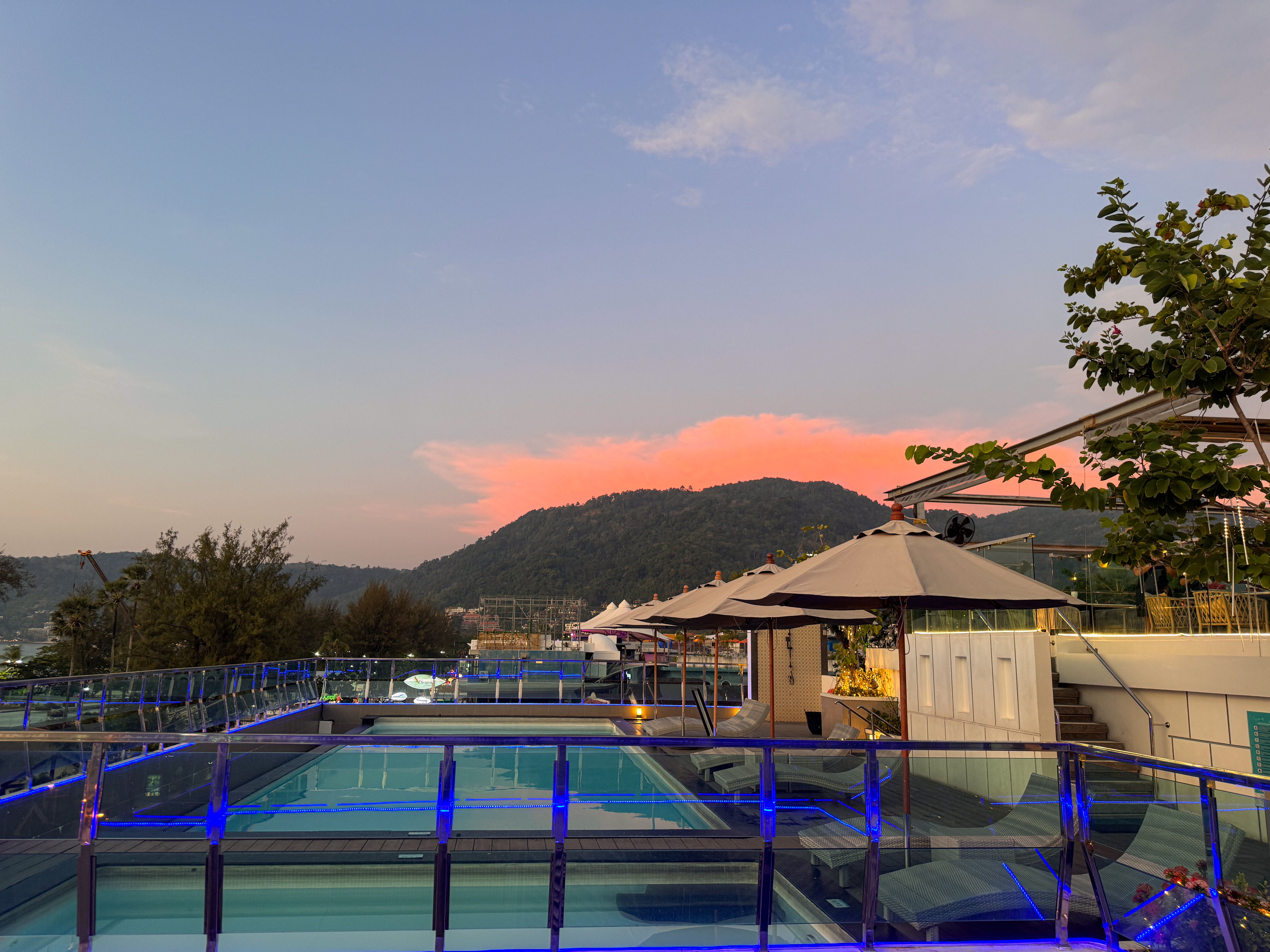 Piscina deschisă