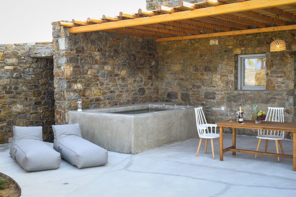Master Suite with Plunge Pool