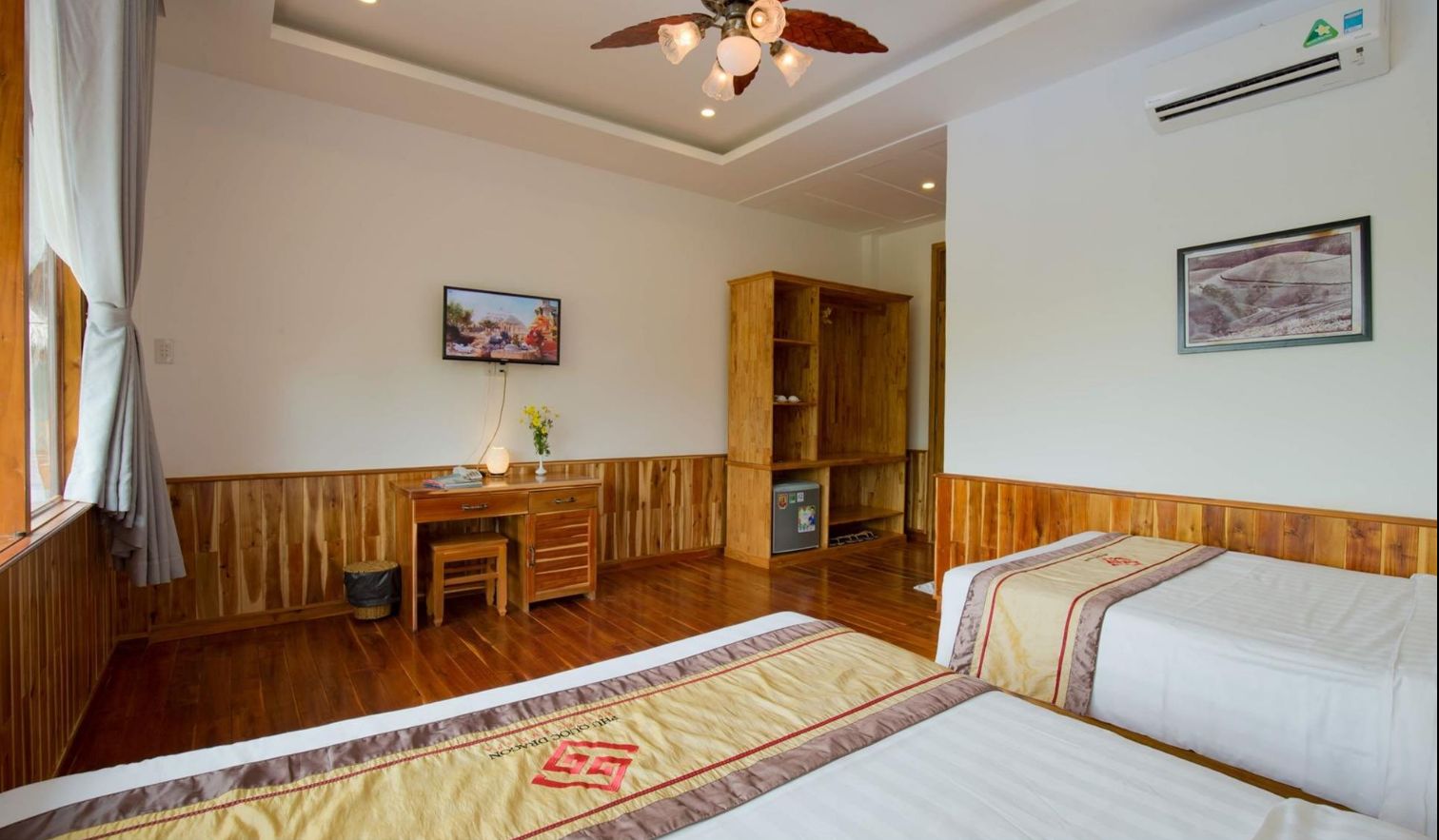 ROOM SUPERIOR