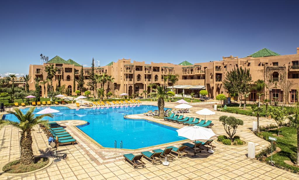 Piscina deschisă