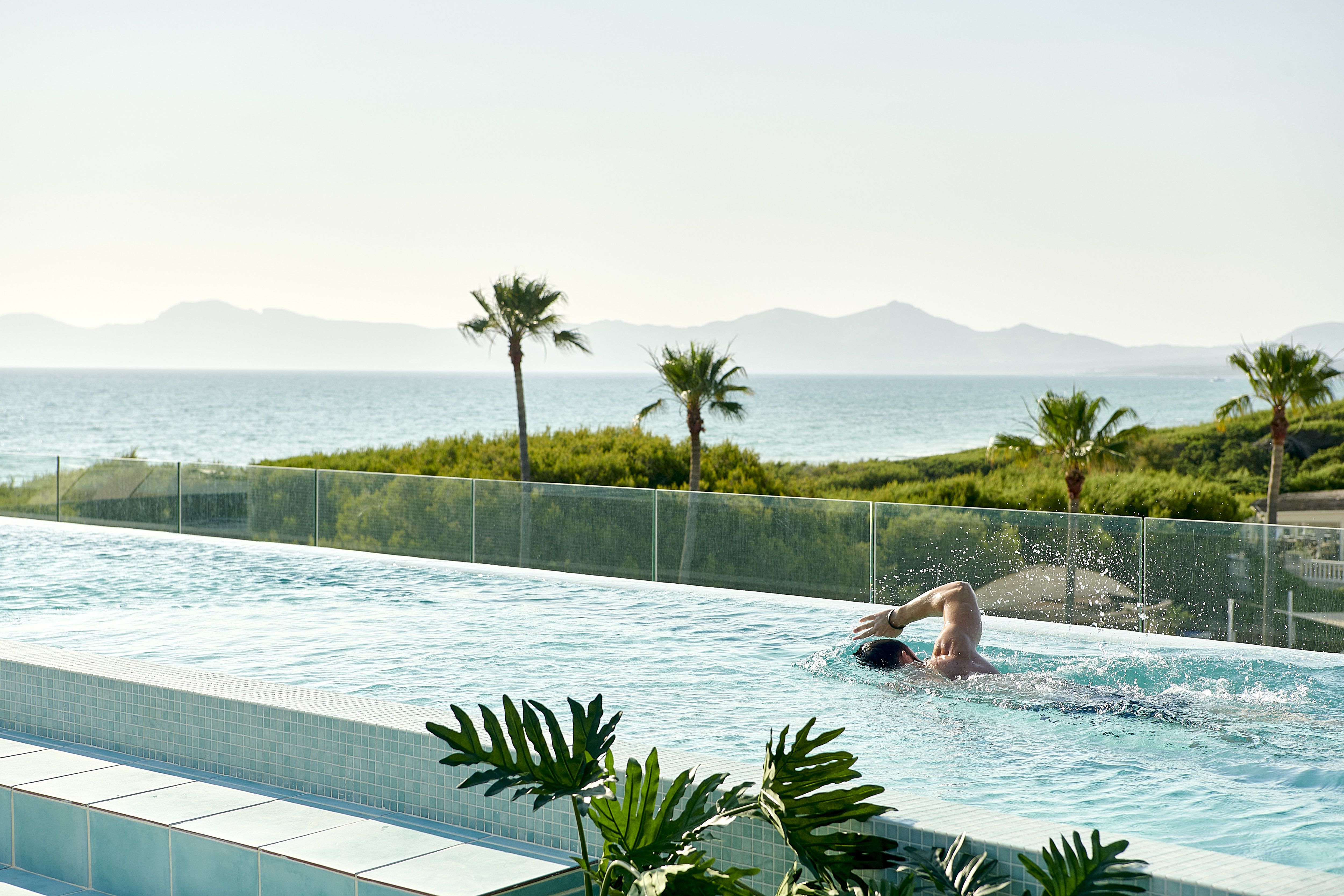 Piscina deschisă