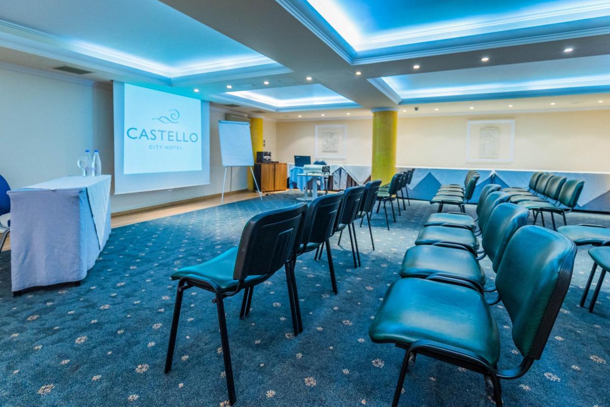 MICE (servicii de organizare de întâlniri, conferințe, alte evenimente)