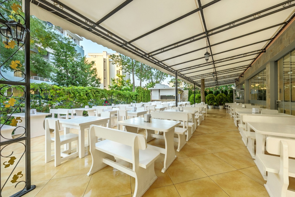 Main restaurant