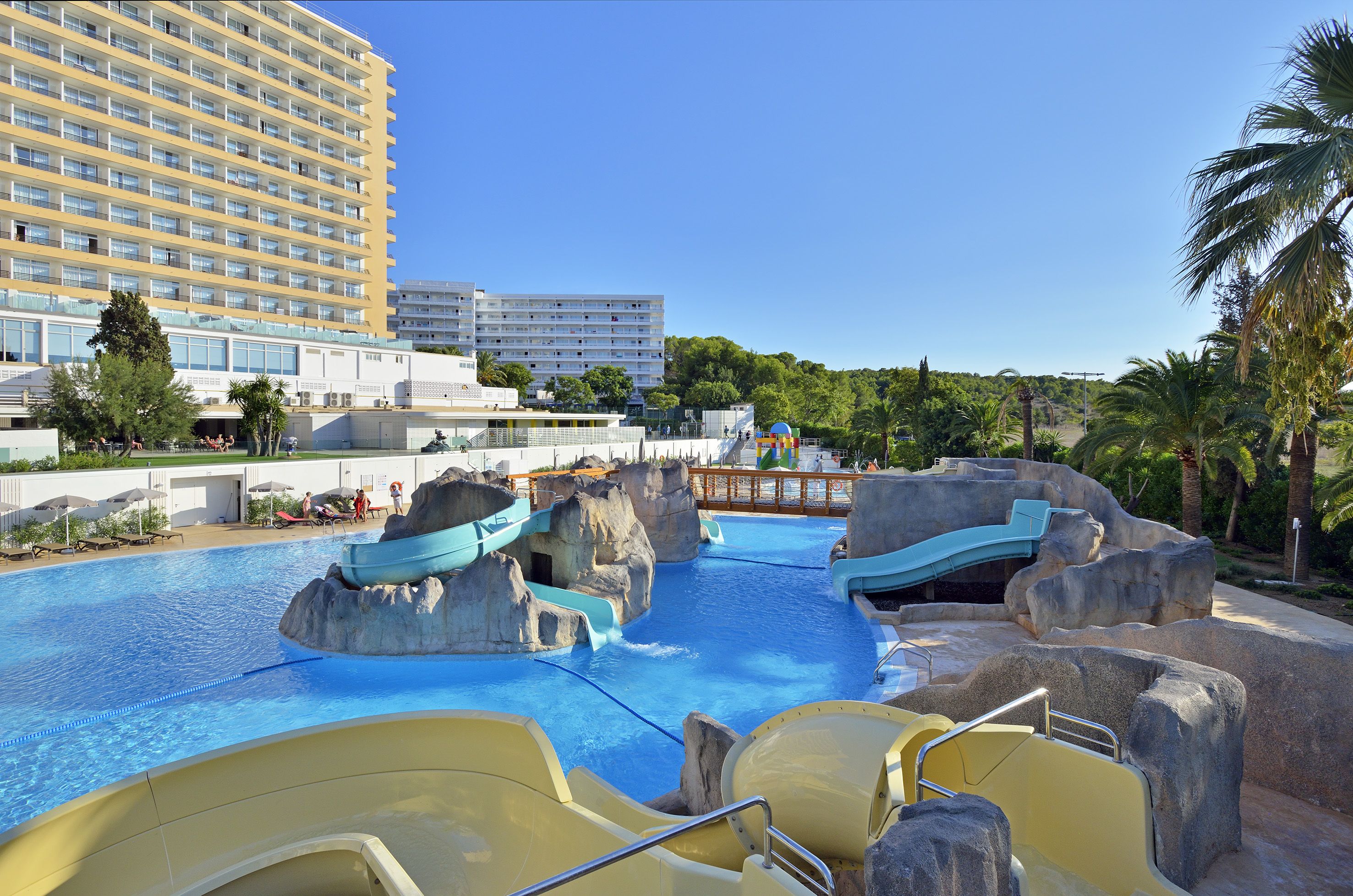 Piscina deschisă