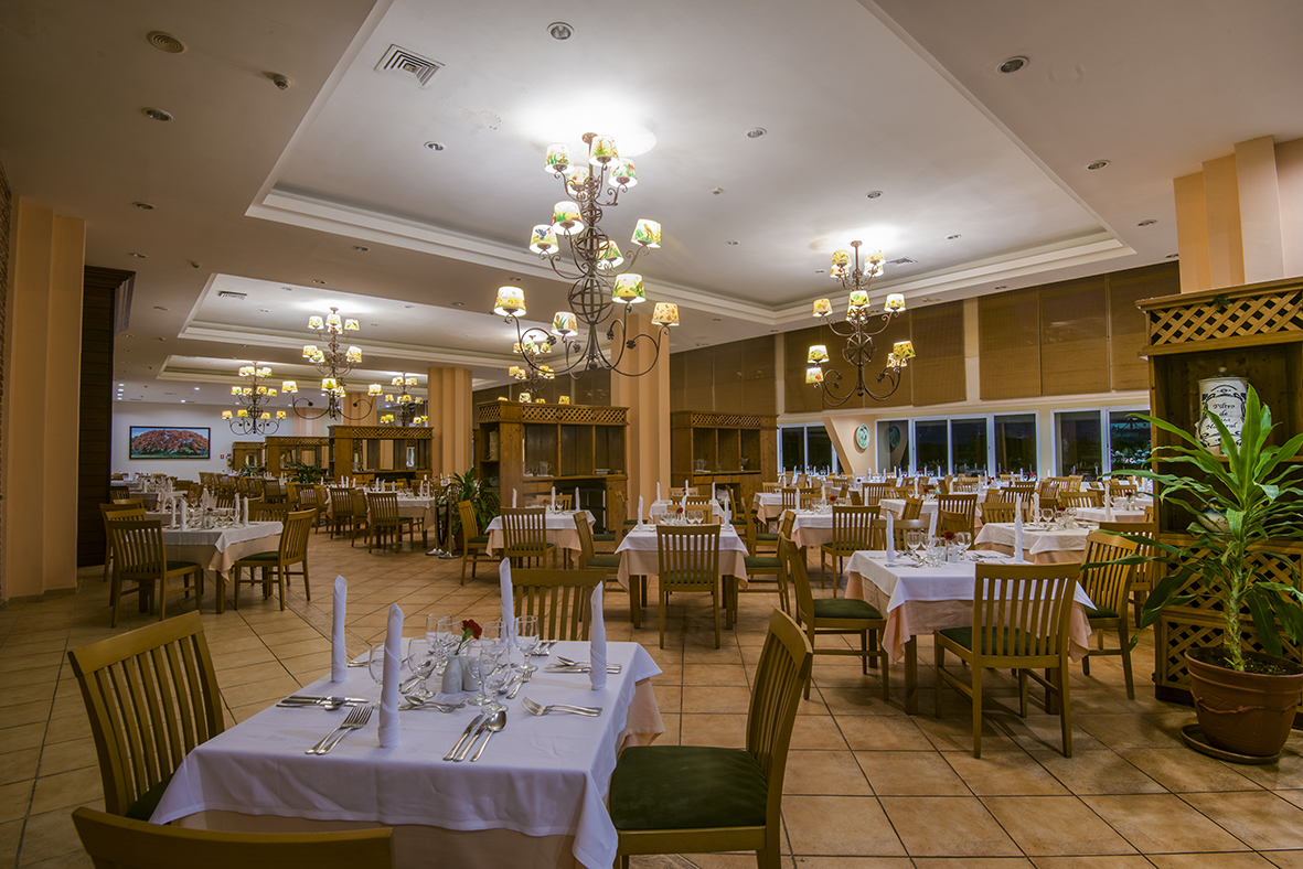 FLAMBOYAN BUFFET RESTAURANT