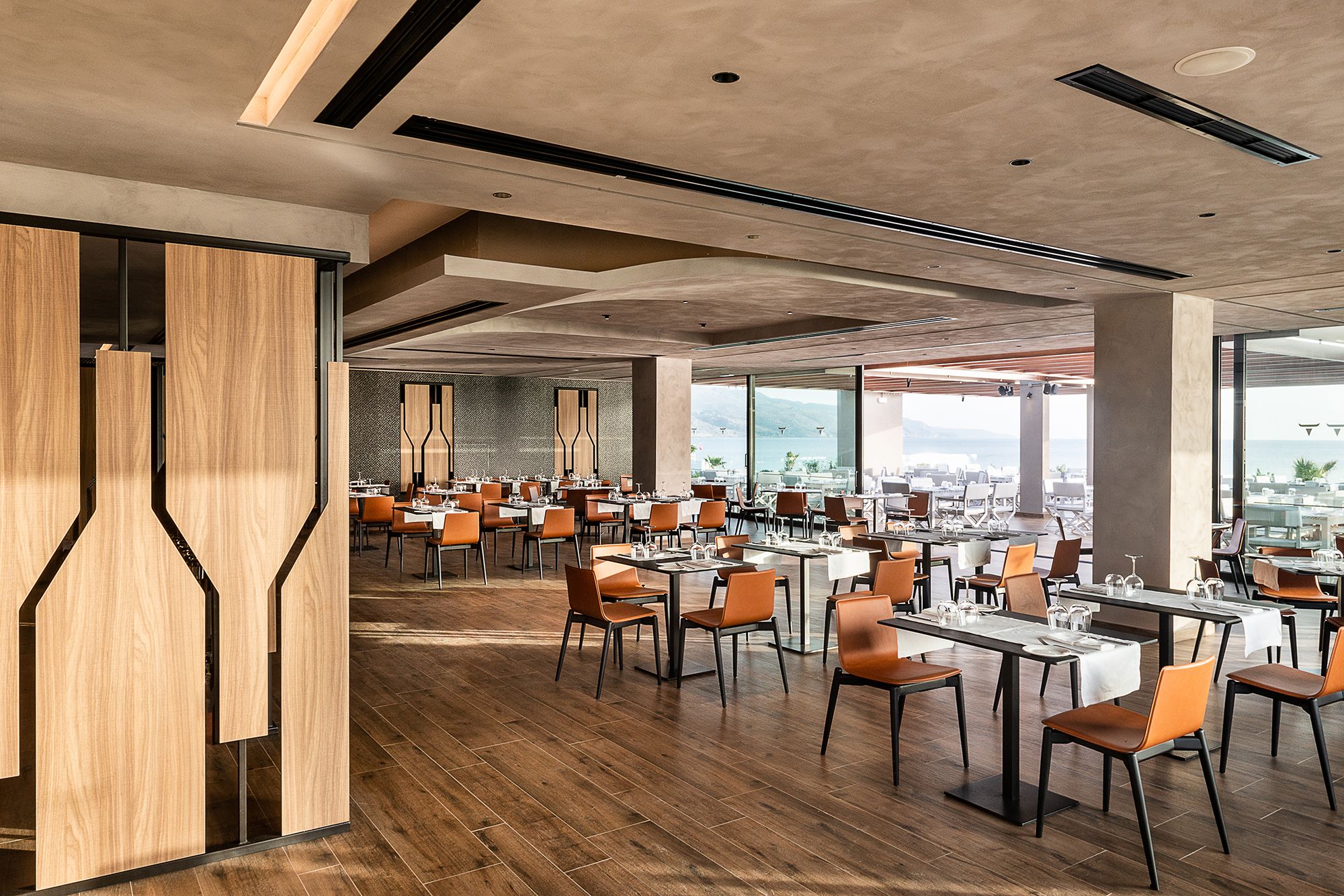 CHEF'S GRILL