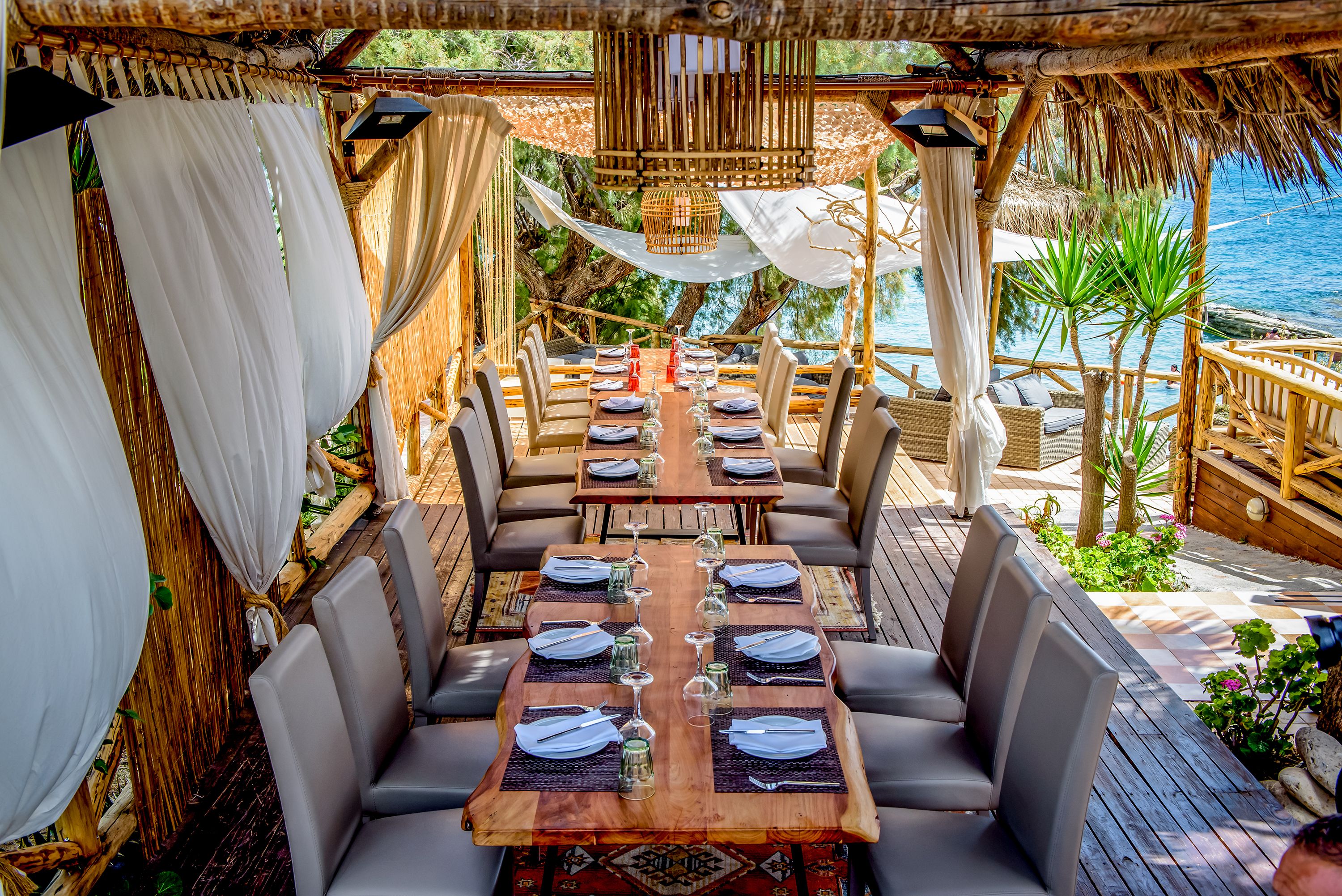 Scorpio Beach Bar / Restaurant
