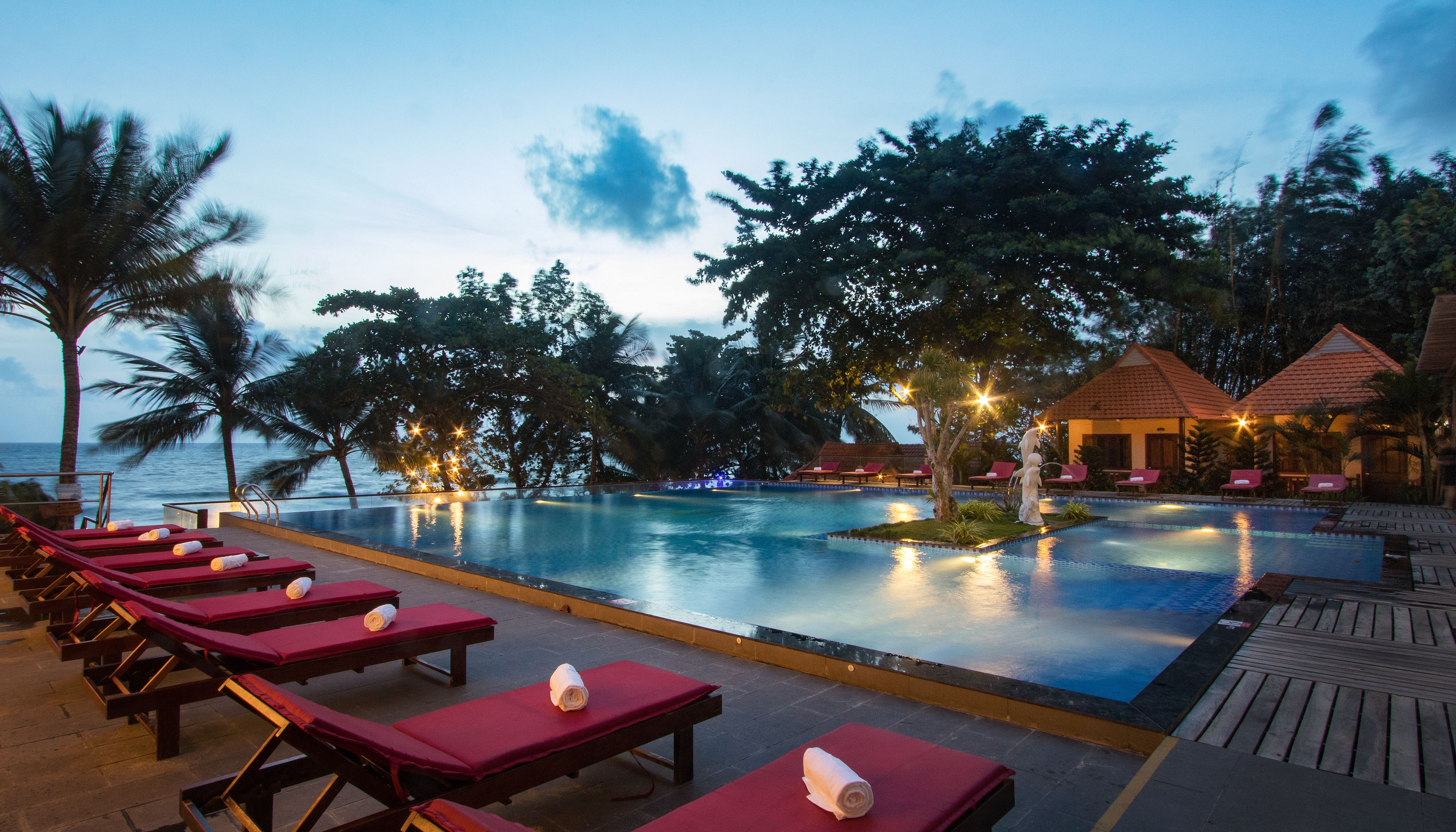 Piscina deschisă