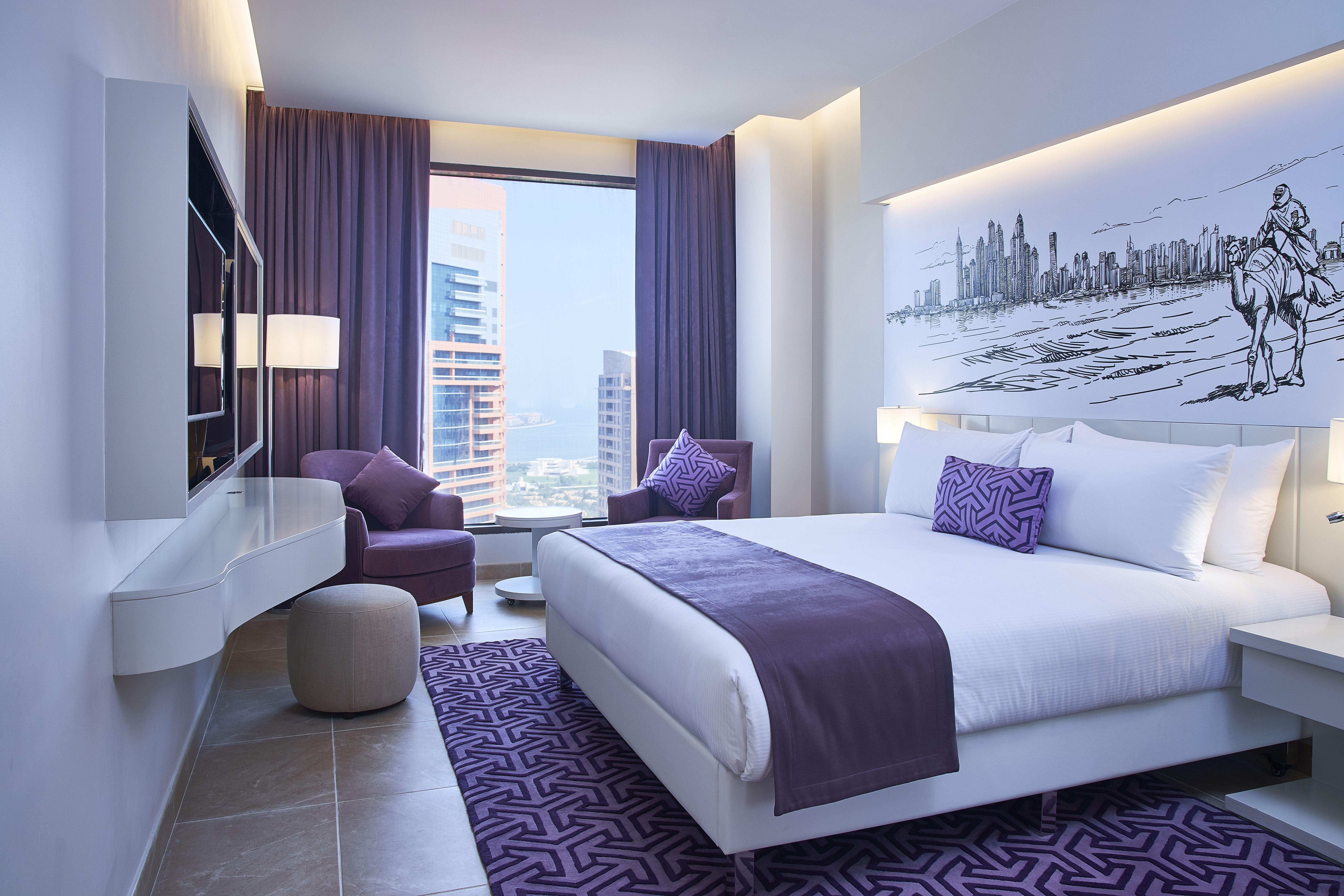 1 Bedroom Suite City View