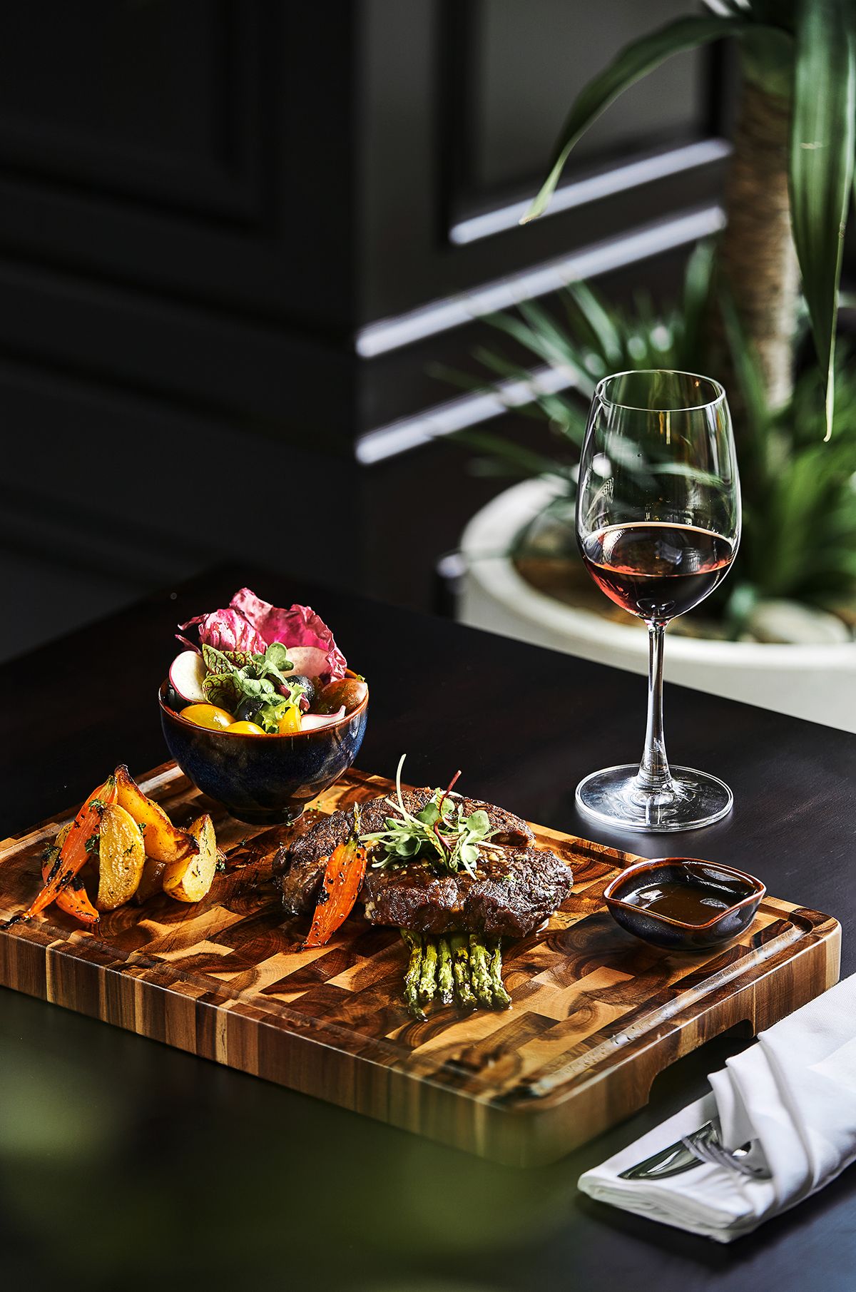 Times Corner Restaurant & Bar