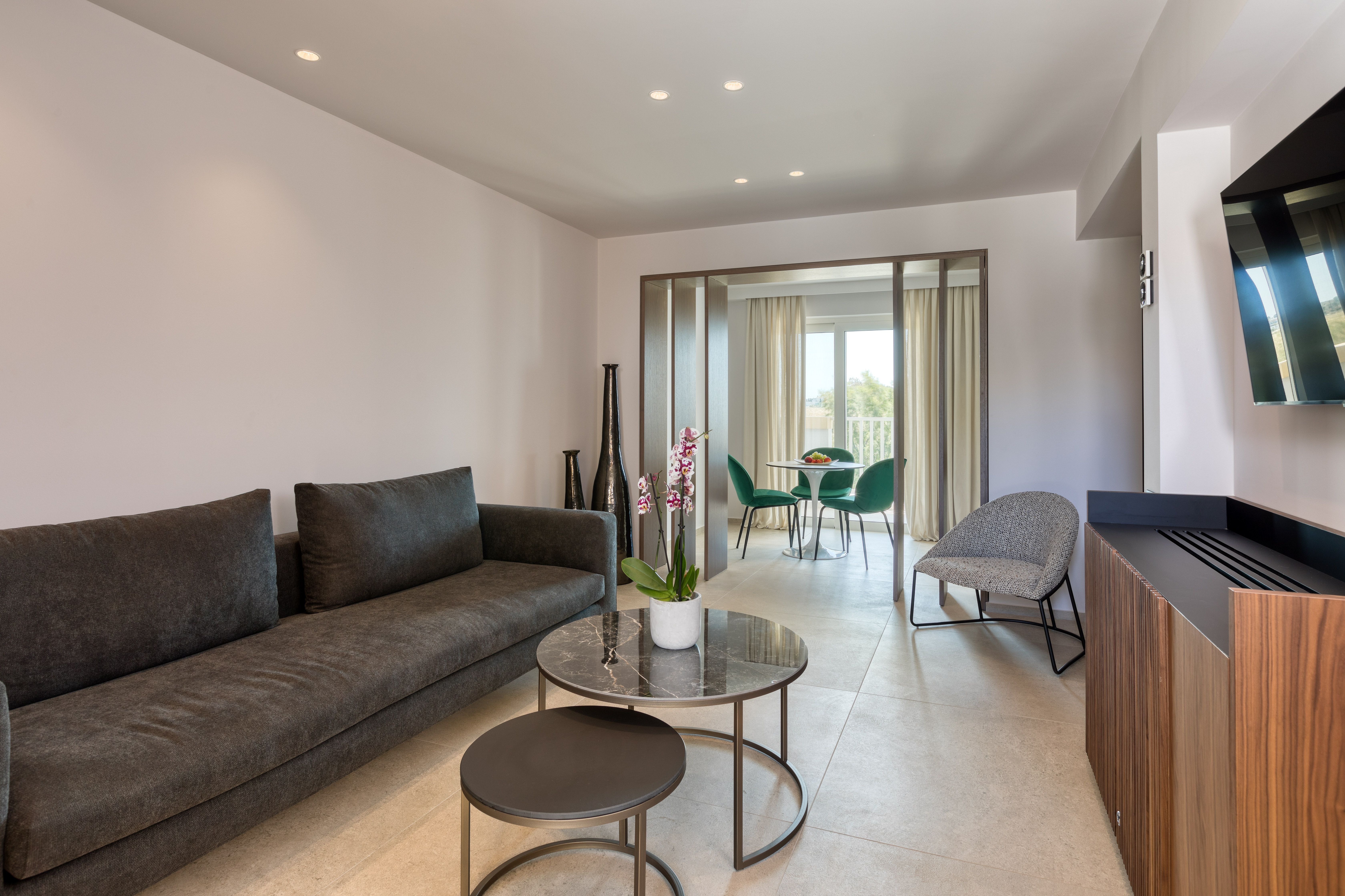 Executive Suite with Balcony or Terrace