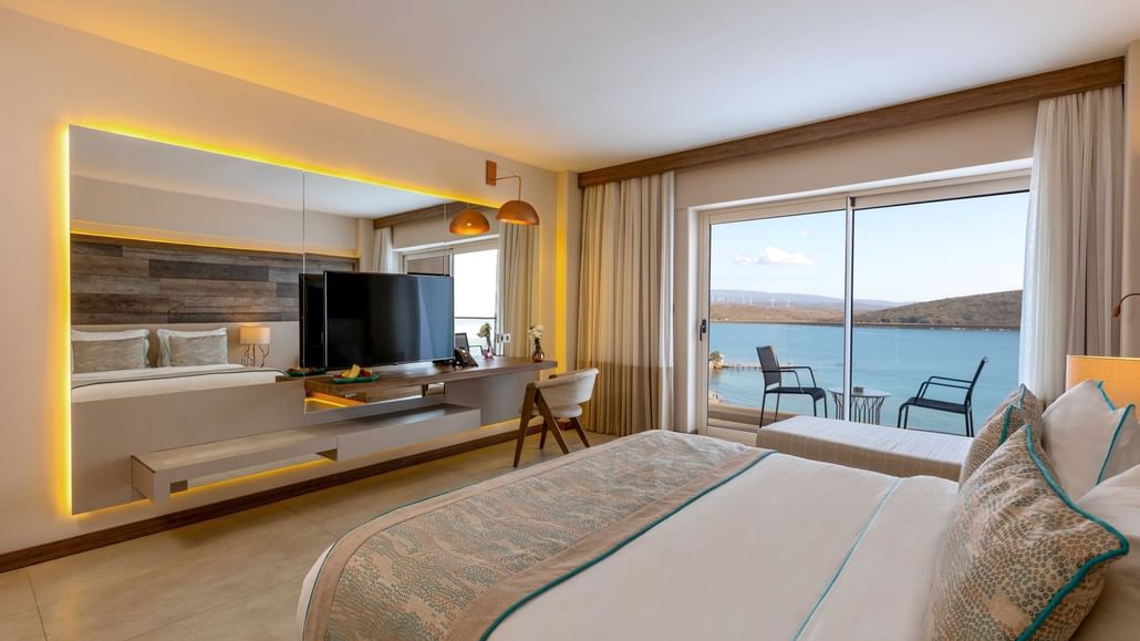 DELUXE SEAVIEW ROOM