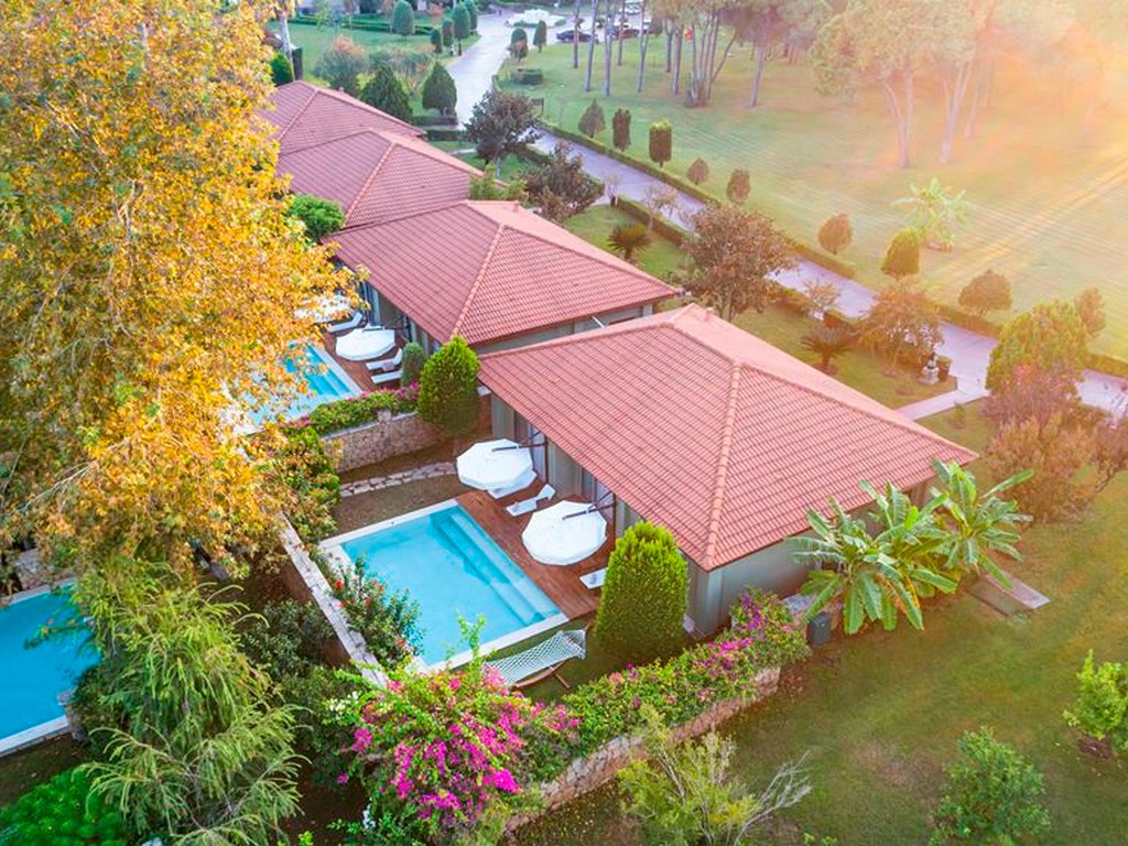 Bali Deluxe Villa