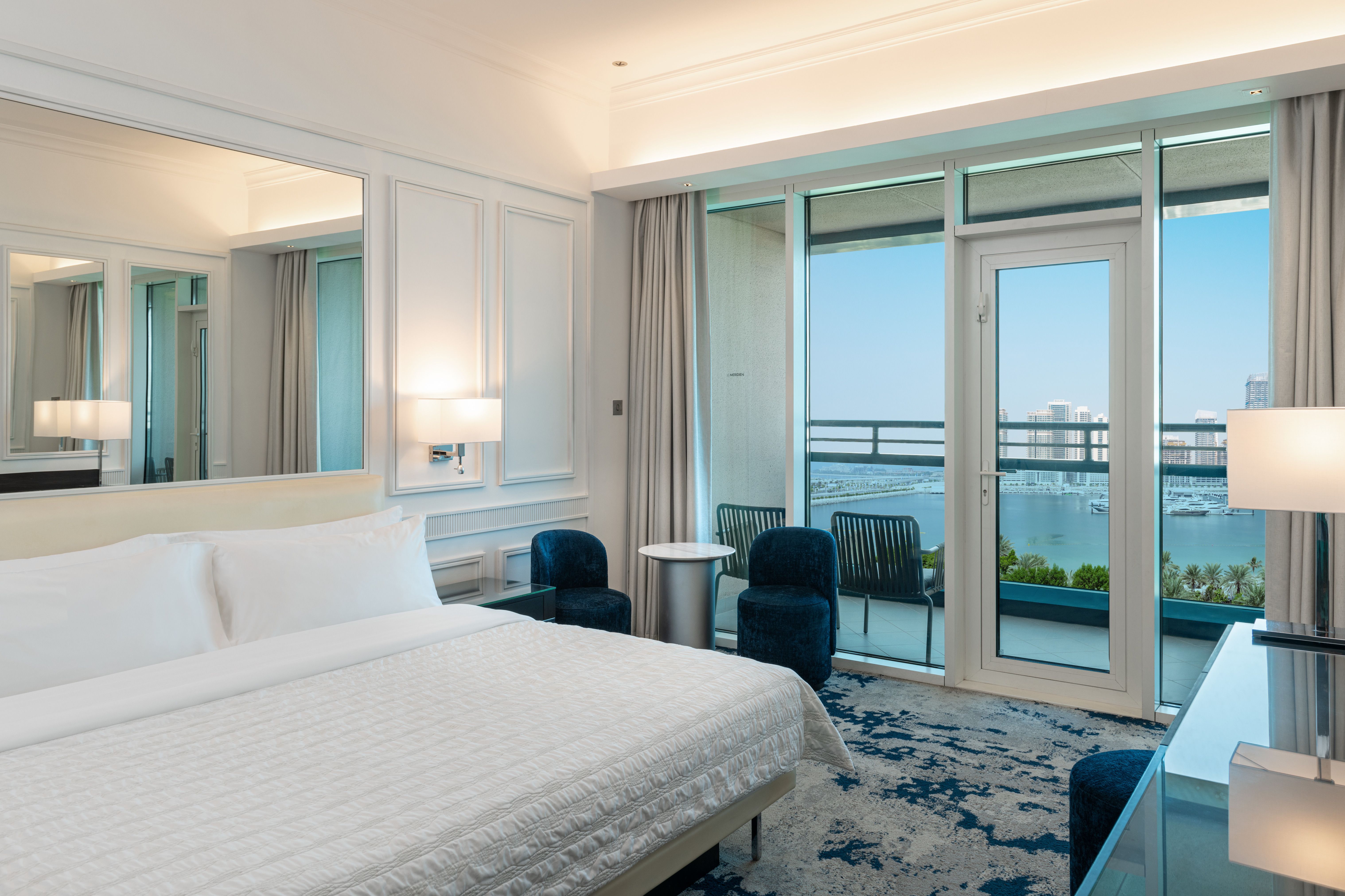 Club Room Sea View