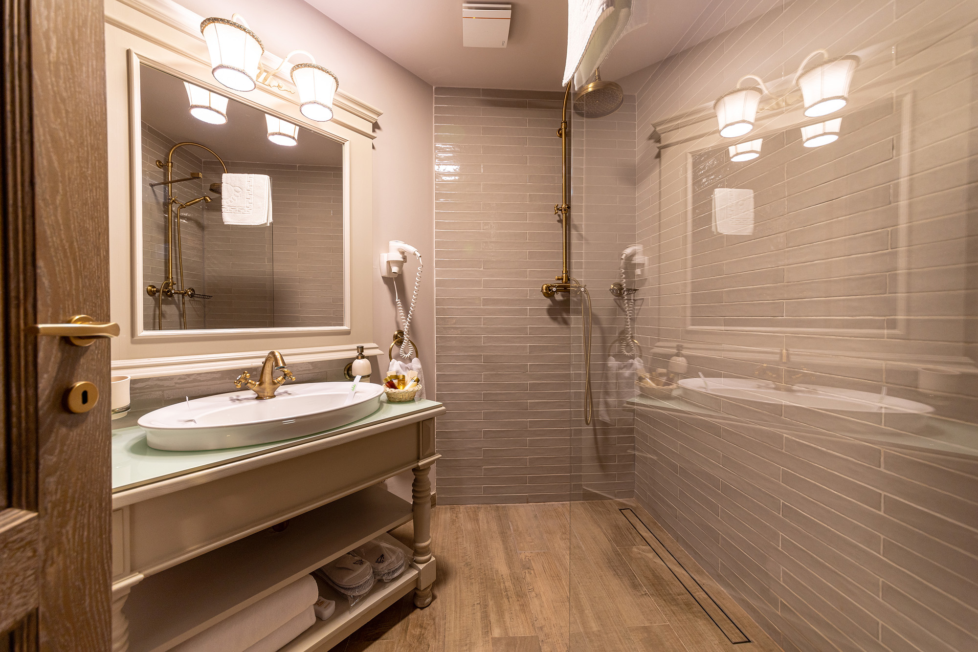 Mansion TWIN ROOM