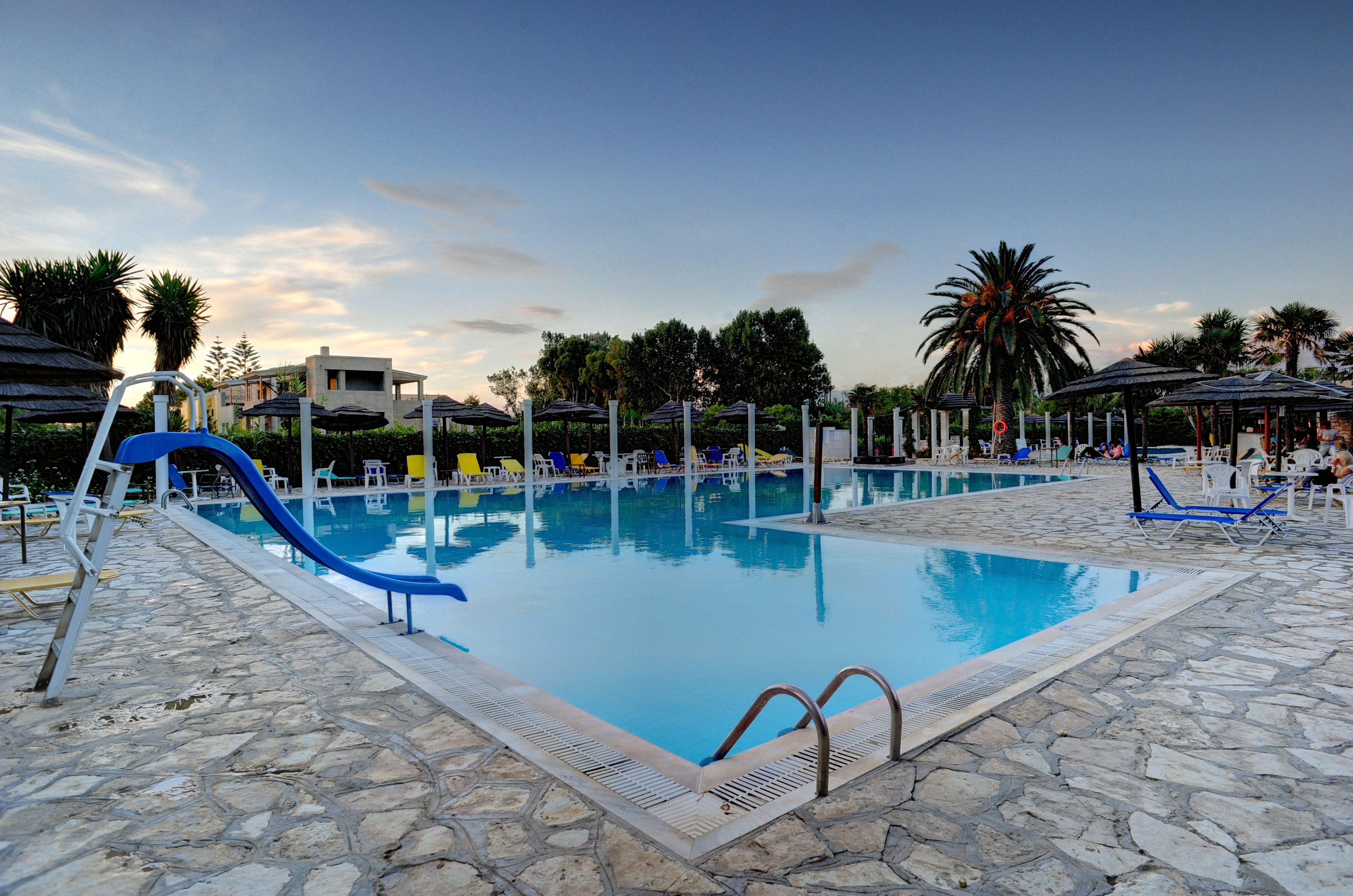 Piscina deschisă