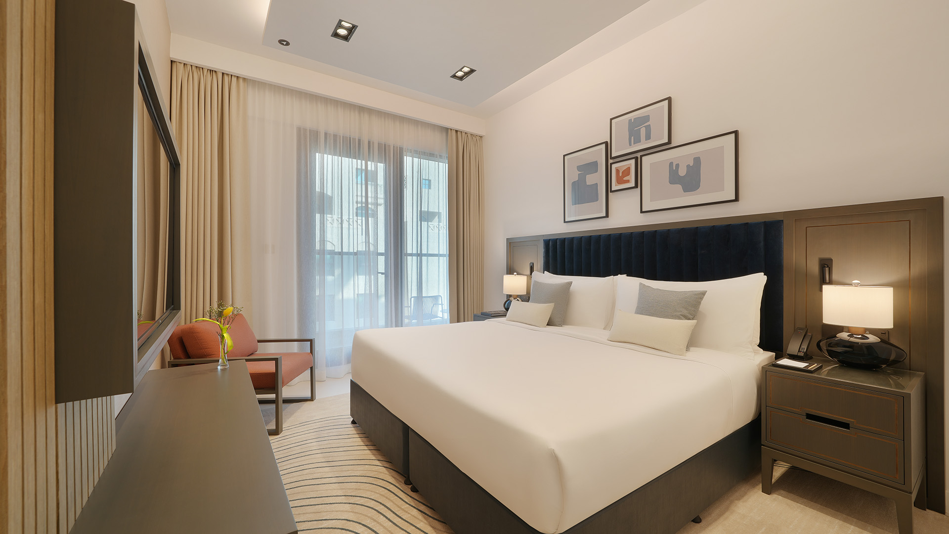Deluxe One Bedroom Apartment