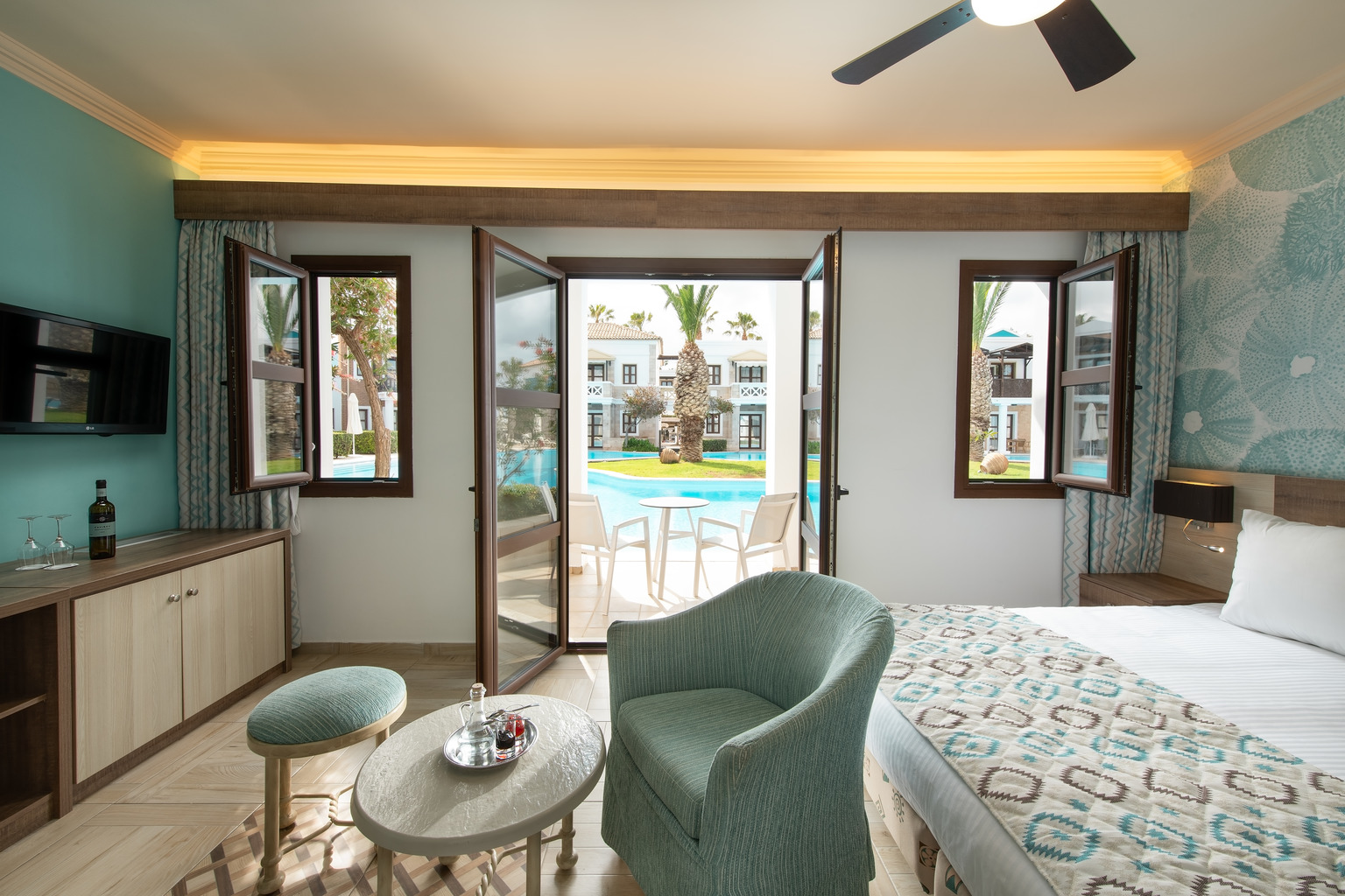 Double Bungalow Sharing Pool 