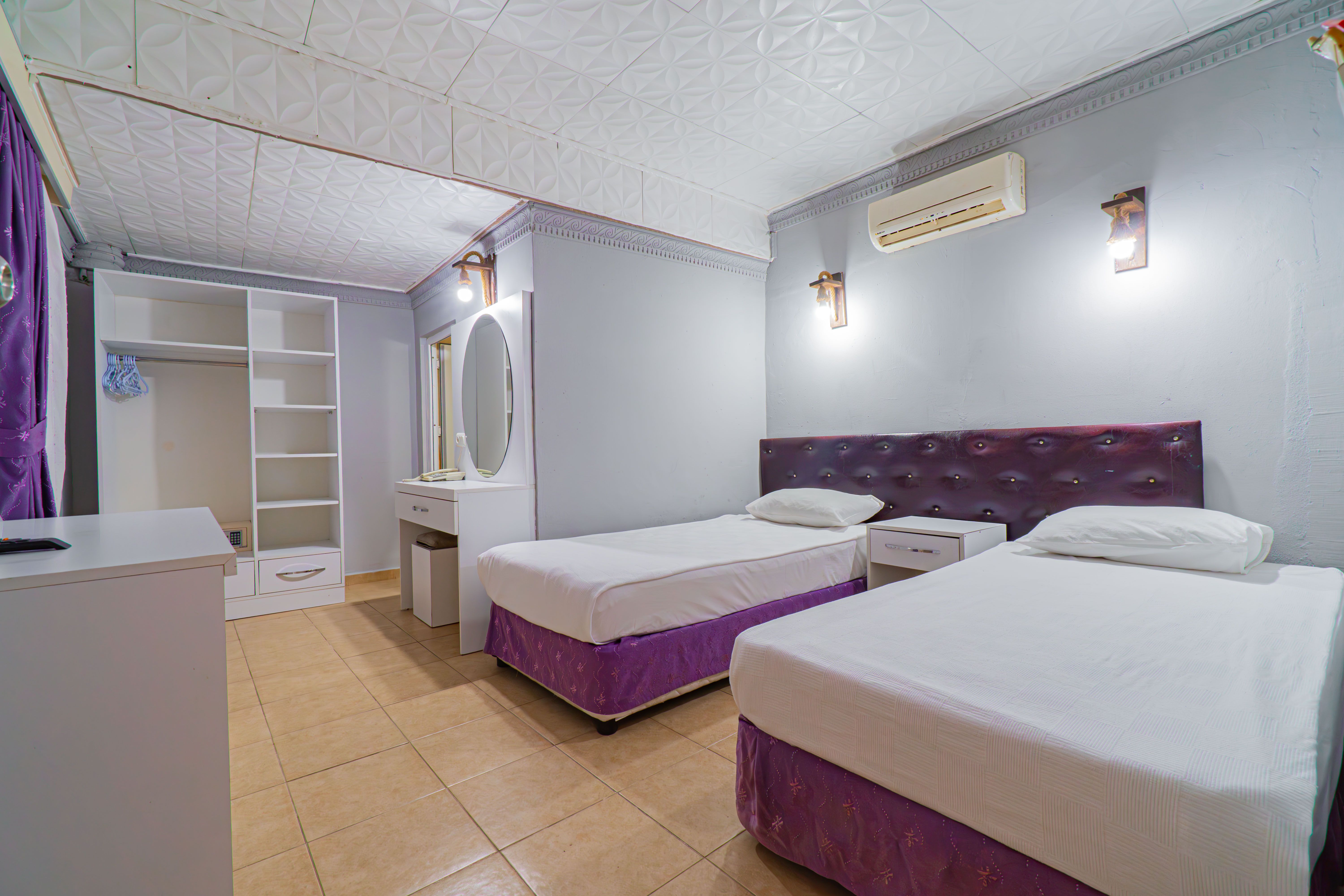 PARK STANDARD ROOM