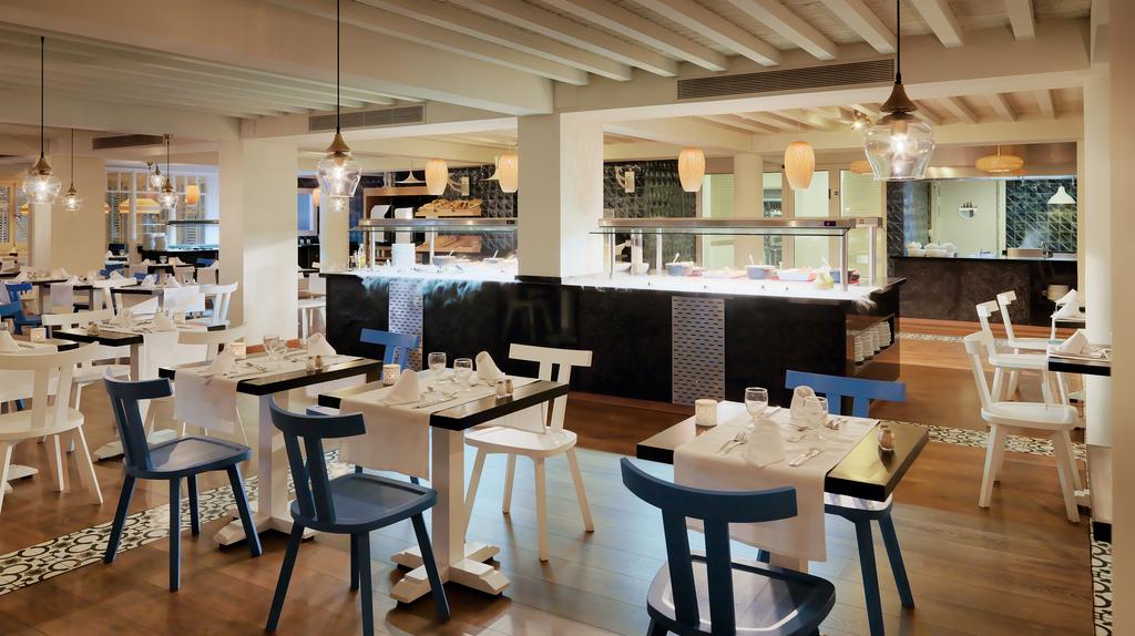 MAIN RESTAURANT