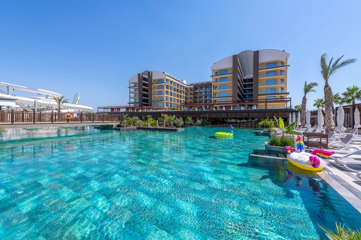 Piscina deschisă