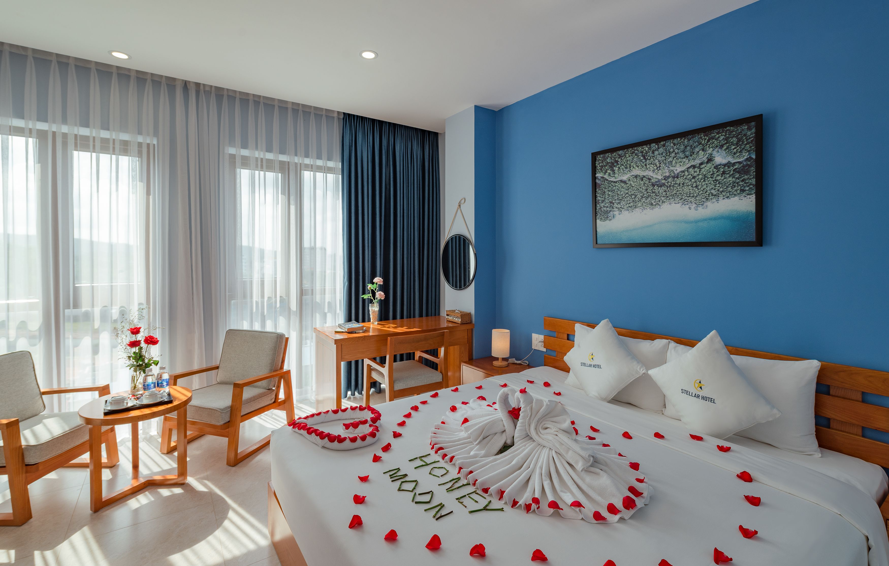 PREMIUM SEA VIEW (CHILD WITHOUT EXTRA BED)