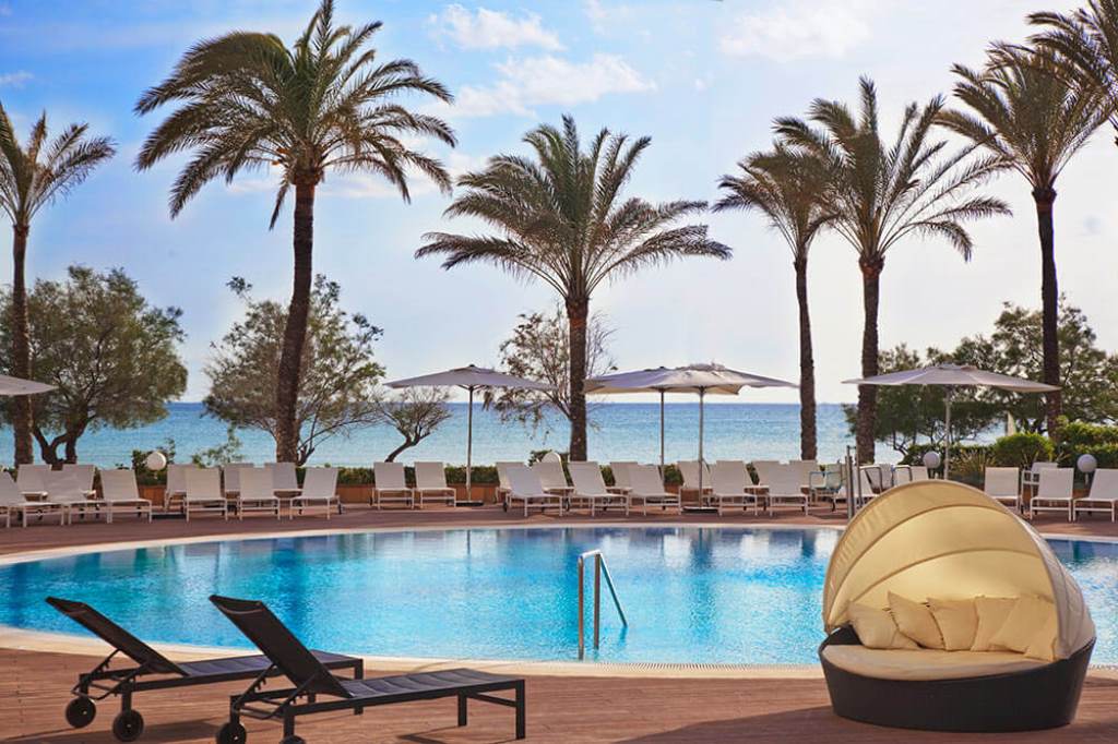 Piscina deschisă