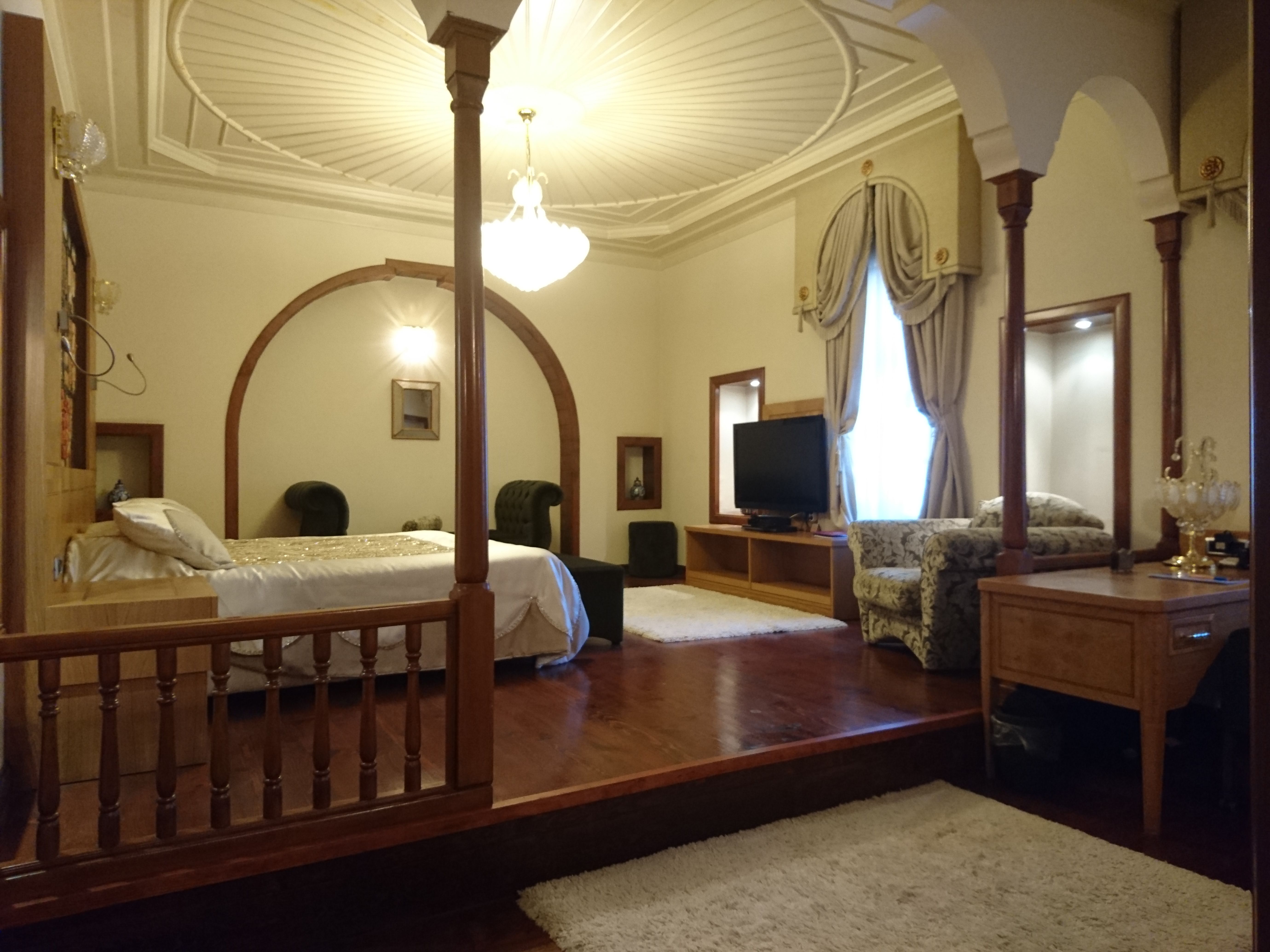 ANATOLIAN SUITE