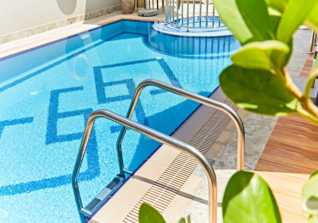 Piscina deschisă
