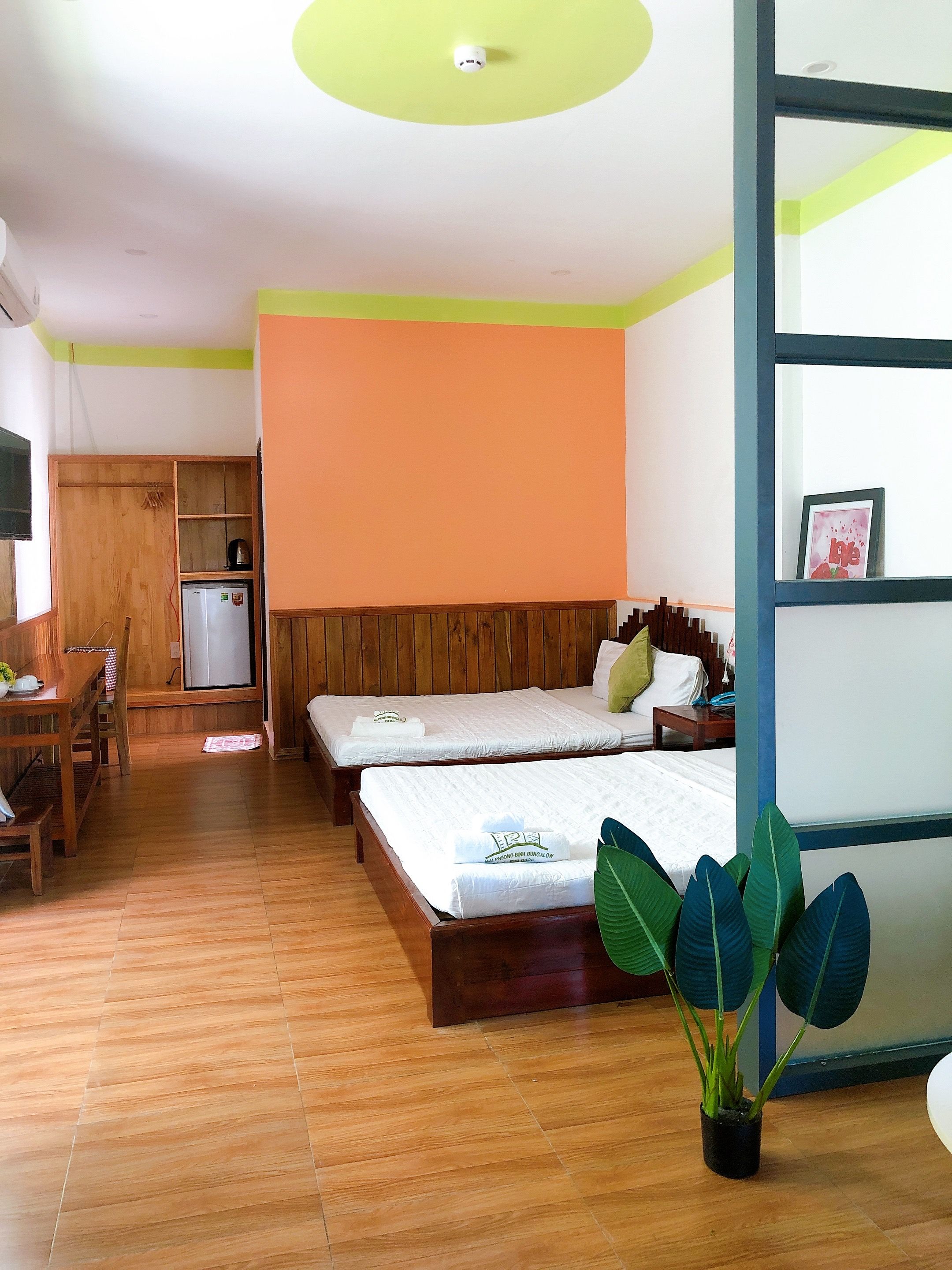 BUNGALOW TRIPLE DELUXE WITH TERRACE